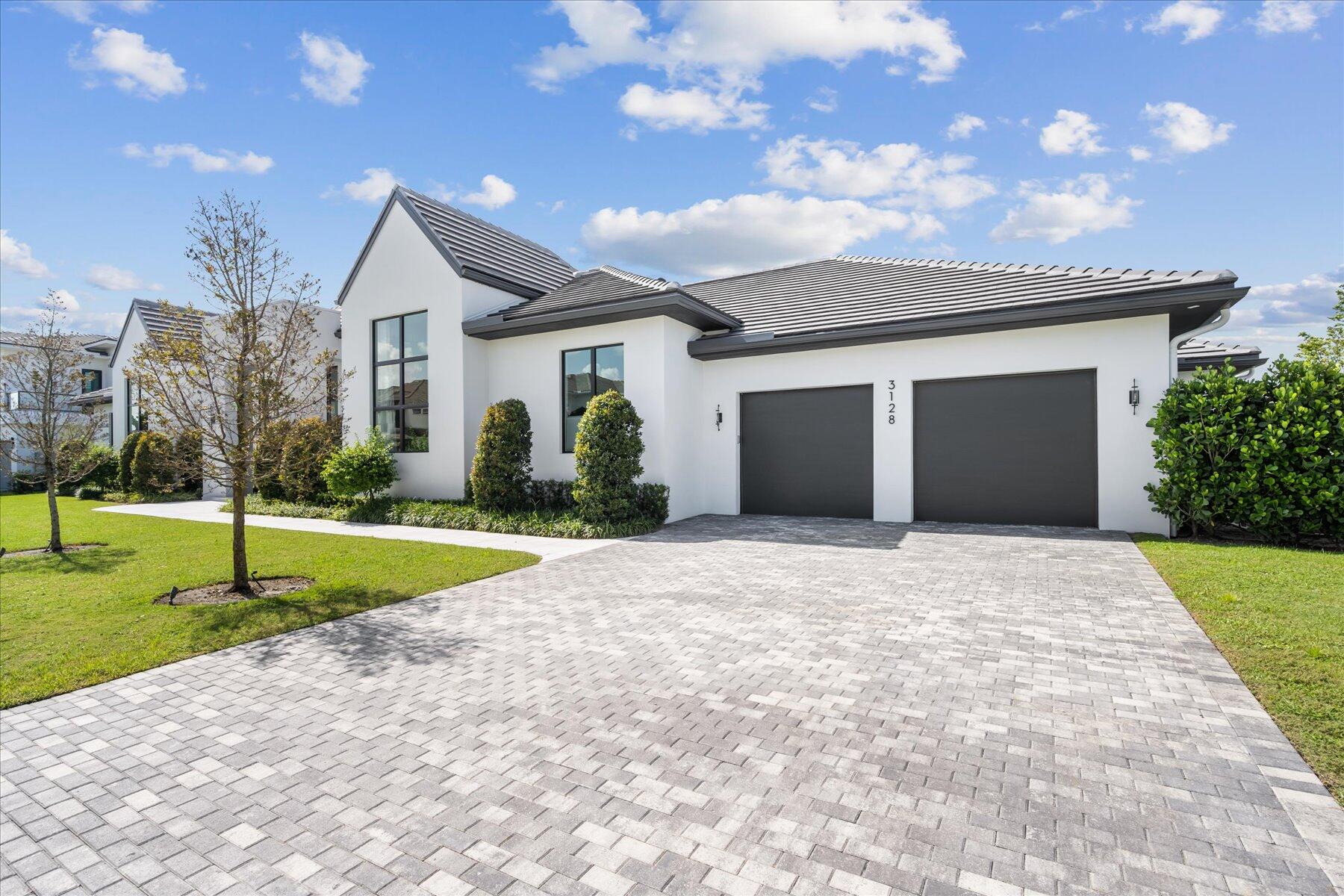 BLUE CYPRESS REPL AT PALM BEACH POLO & COUNTRY CLU - Residential
