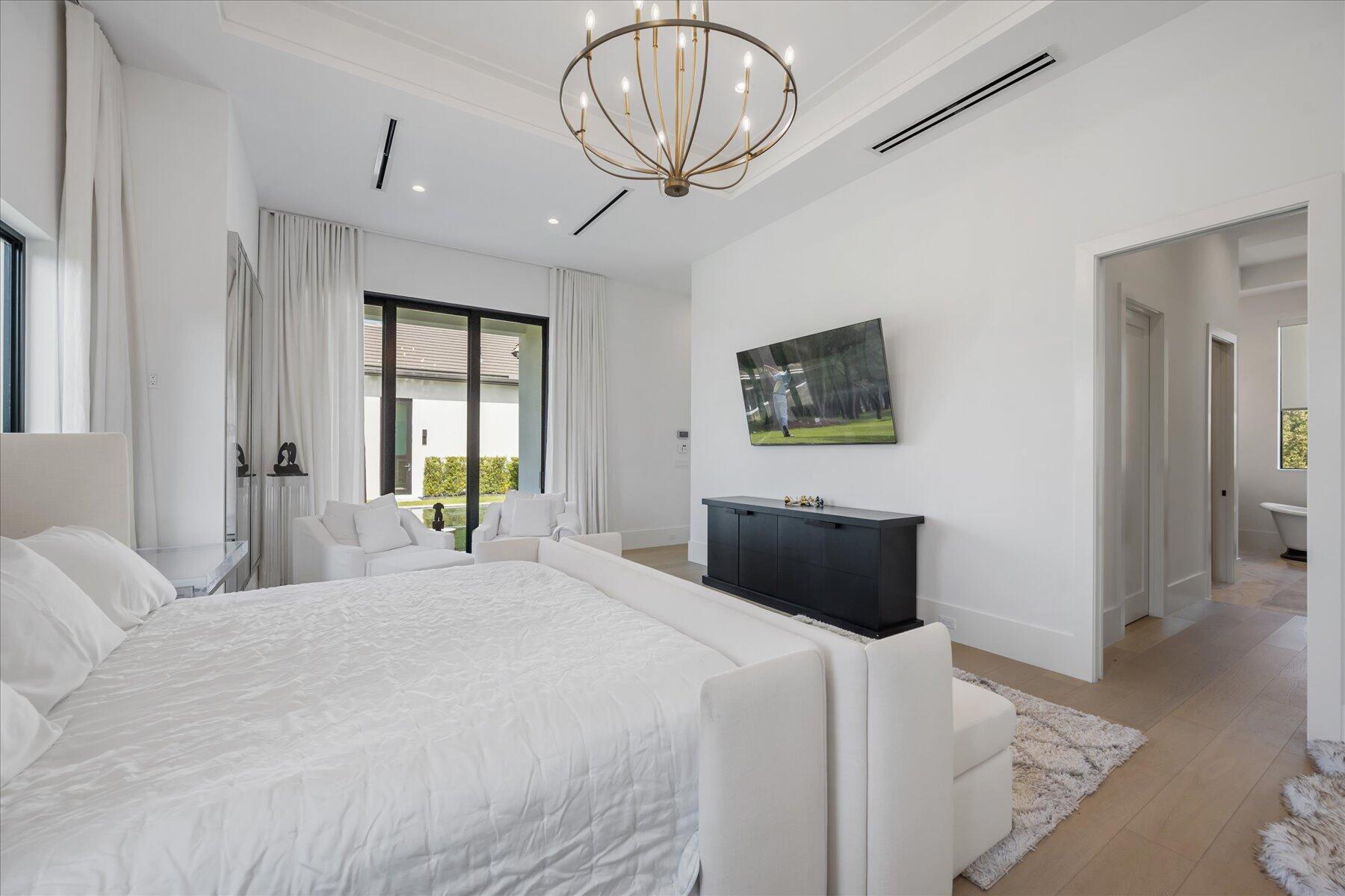BLUE CYPRESS REPL AT PALM BEACH POLO & COUNTRY CLU - Residential