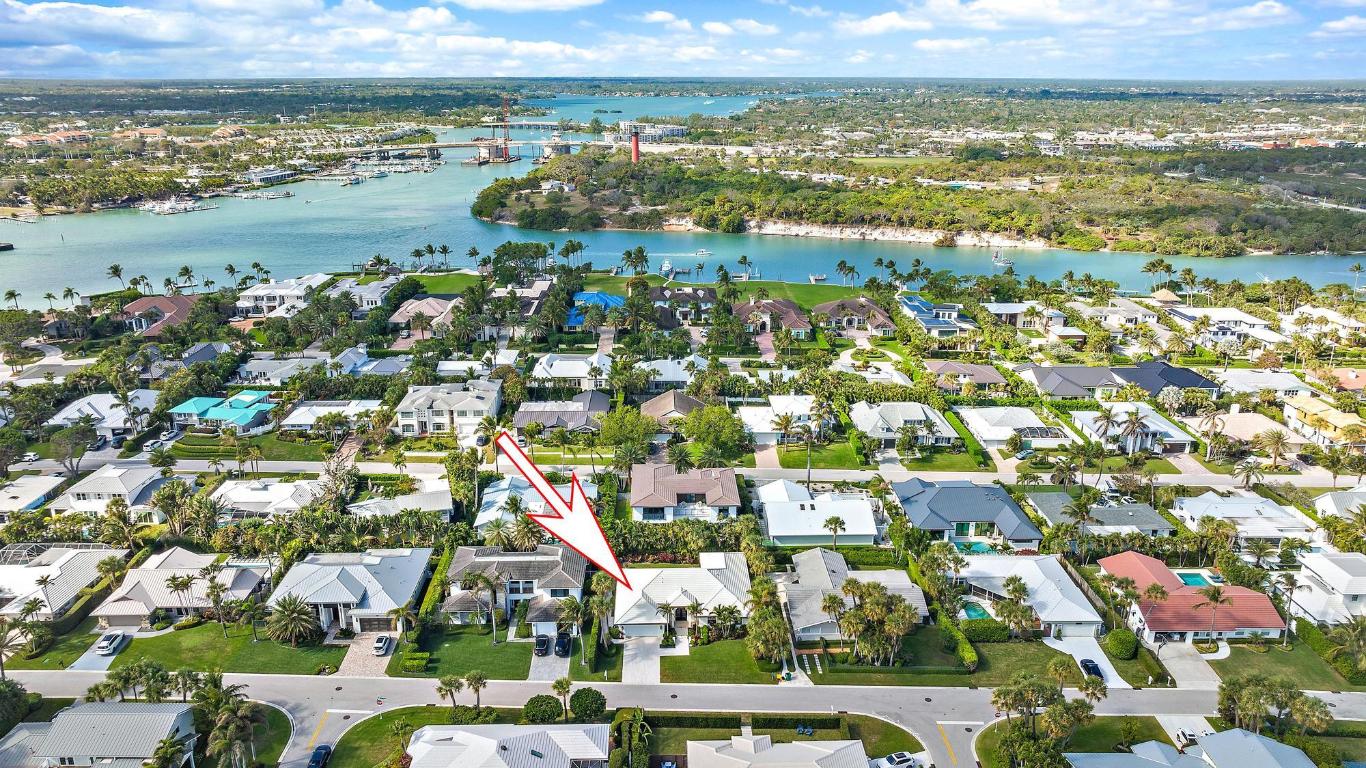 JUPITER INLET BEACH COLONY - Residential