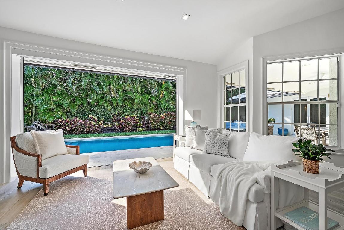 JUPITER INLET BEACH COLONY - Residential