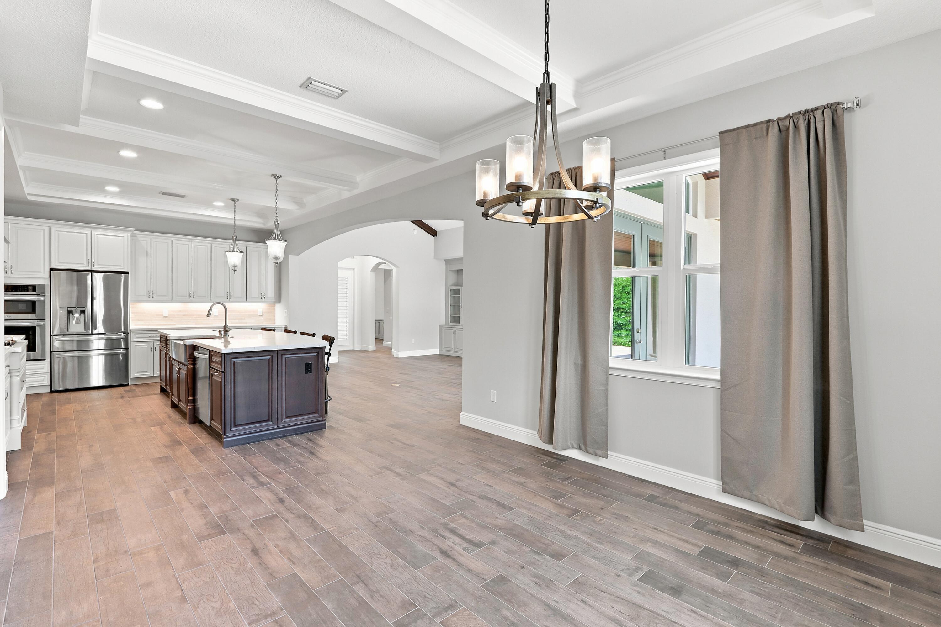 LOXAHATCHEE GROVES - Residential