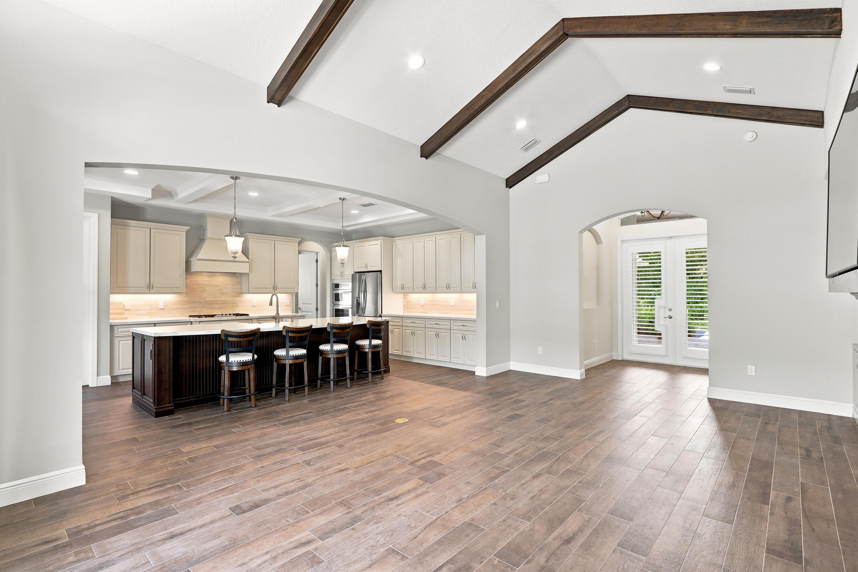 LOXAHATCHEE GROVES - Residential