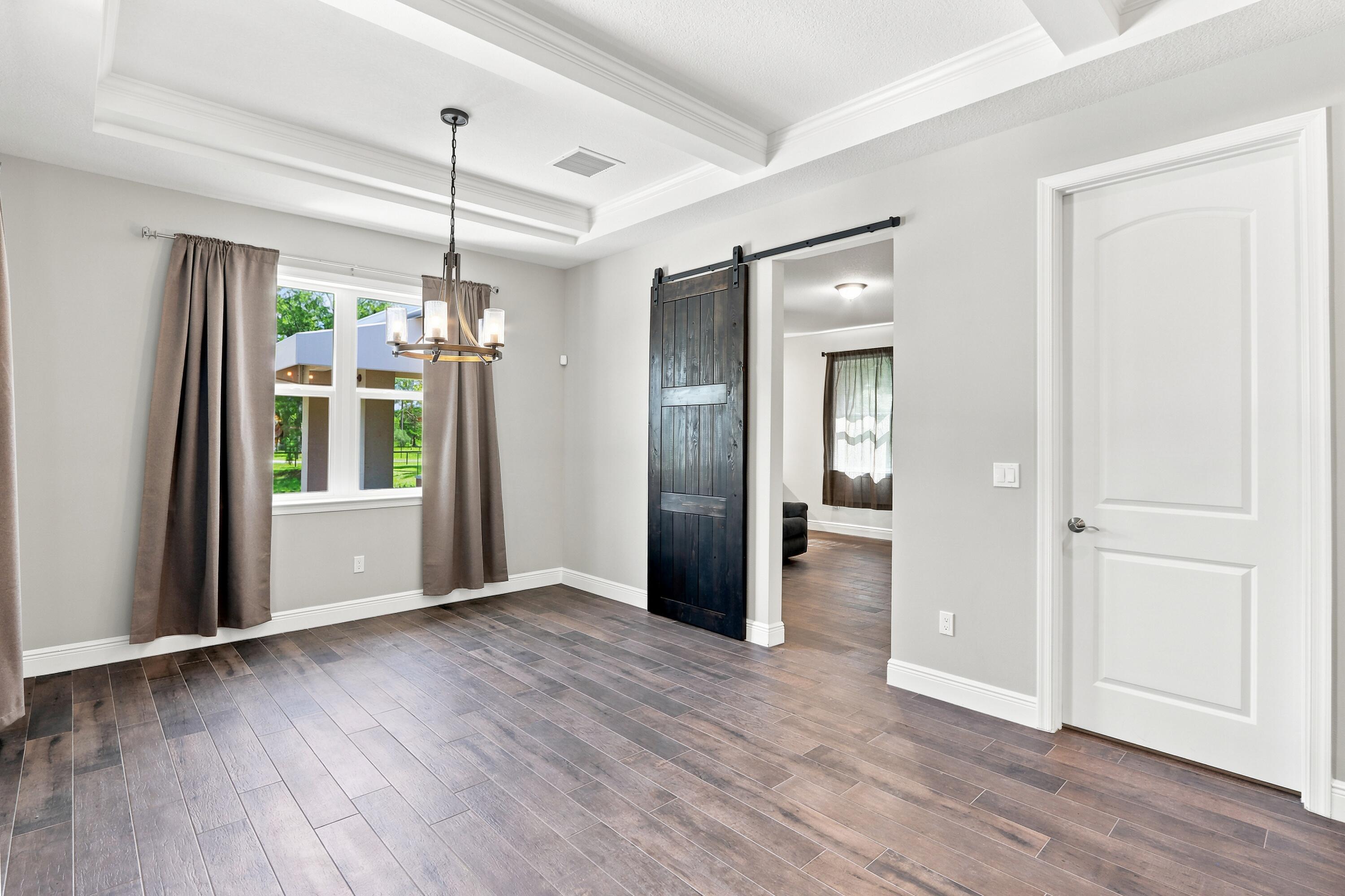 LOXAHATCHEE GROVES - Residential