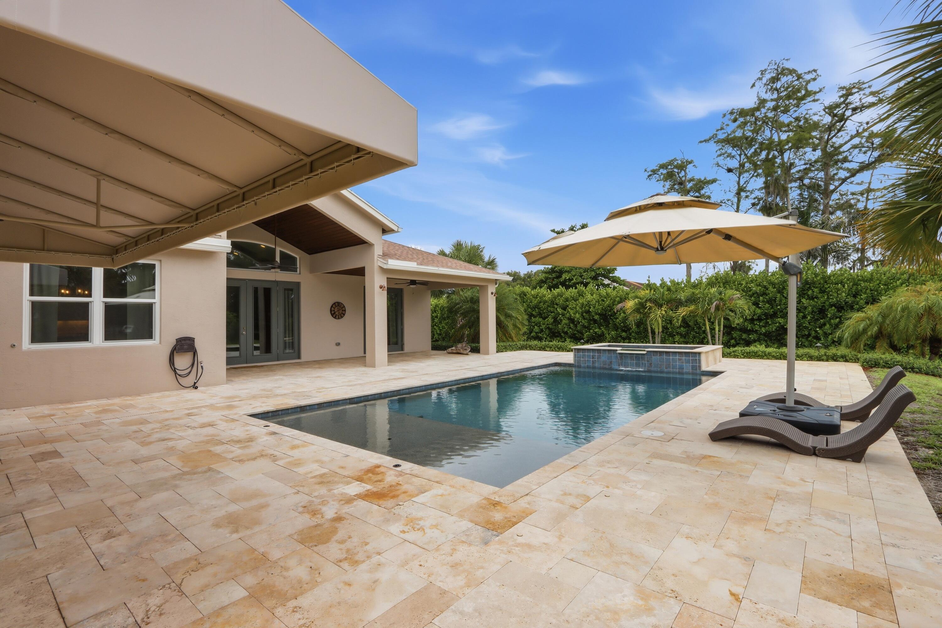 LOXAHATCHEE GROVES - Residential