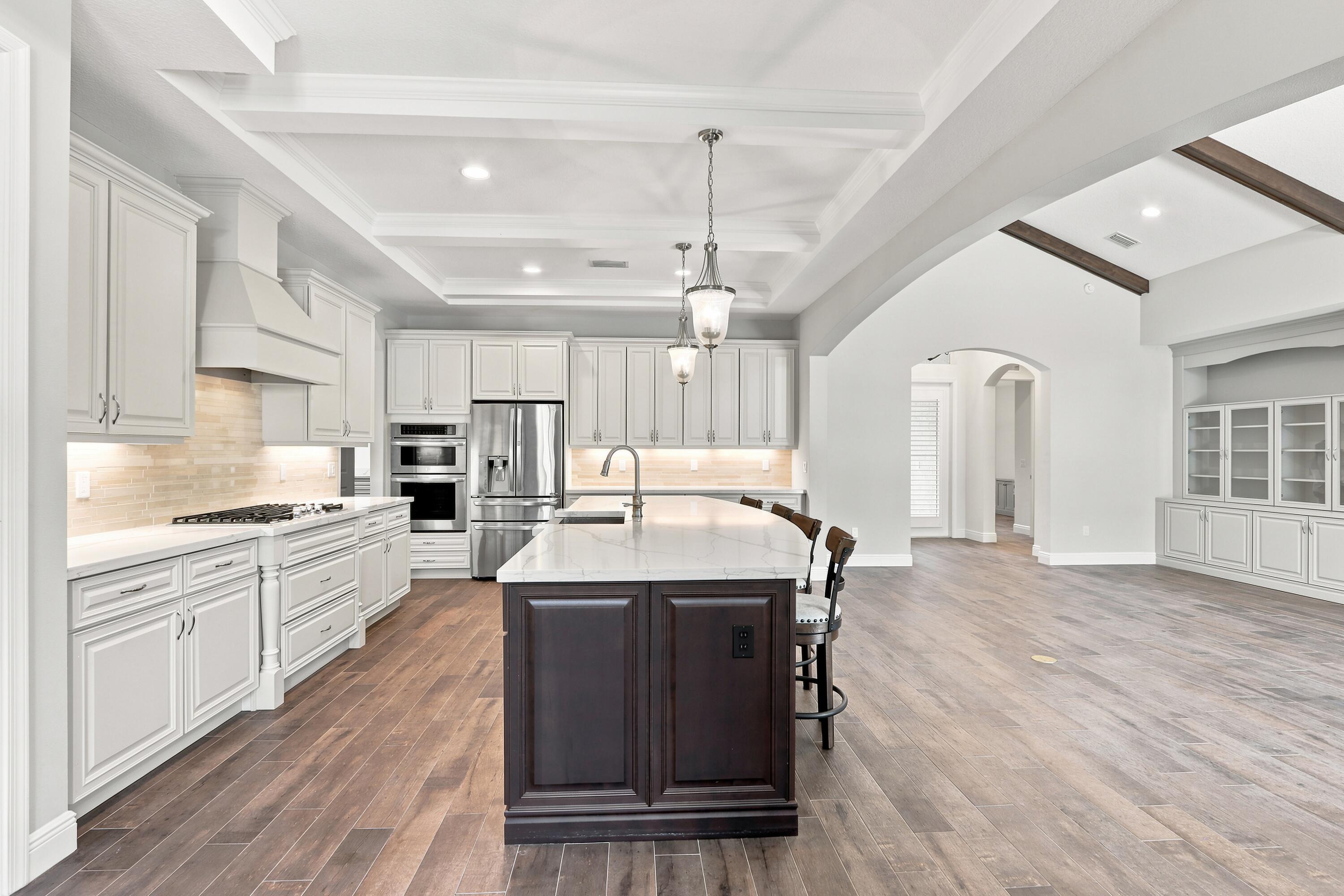 LOXAHATCHEE GROVES - Residential