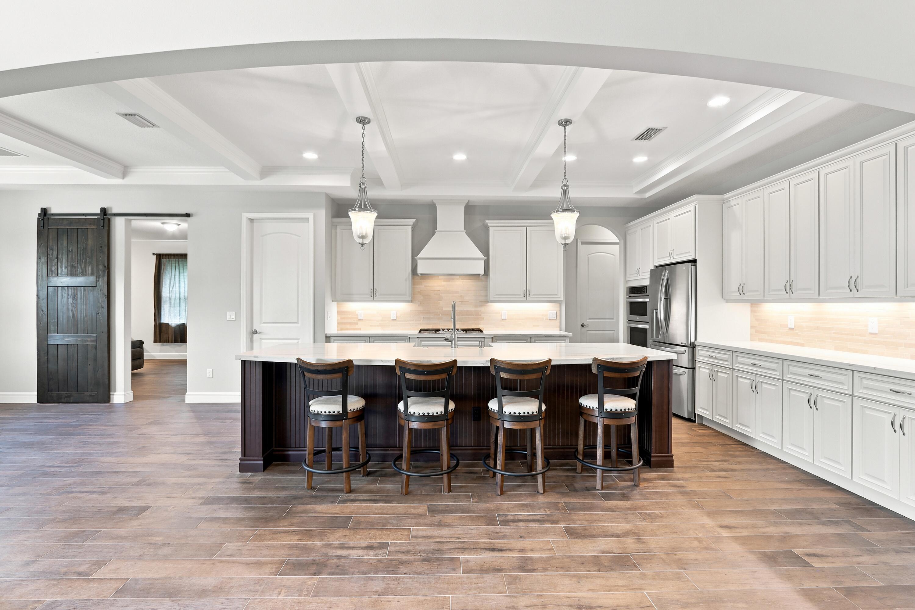 LOXAHATCHEE GROVES - Residential