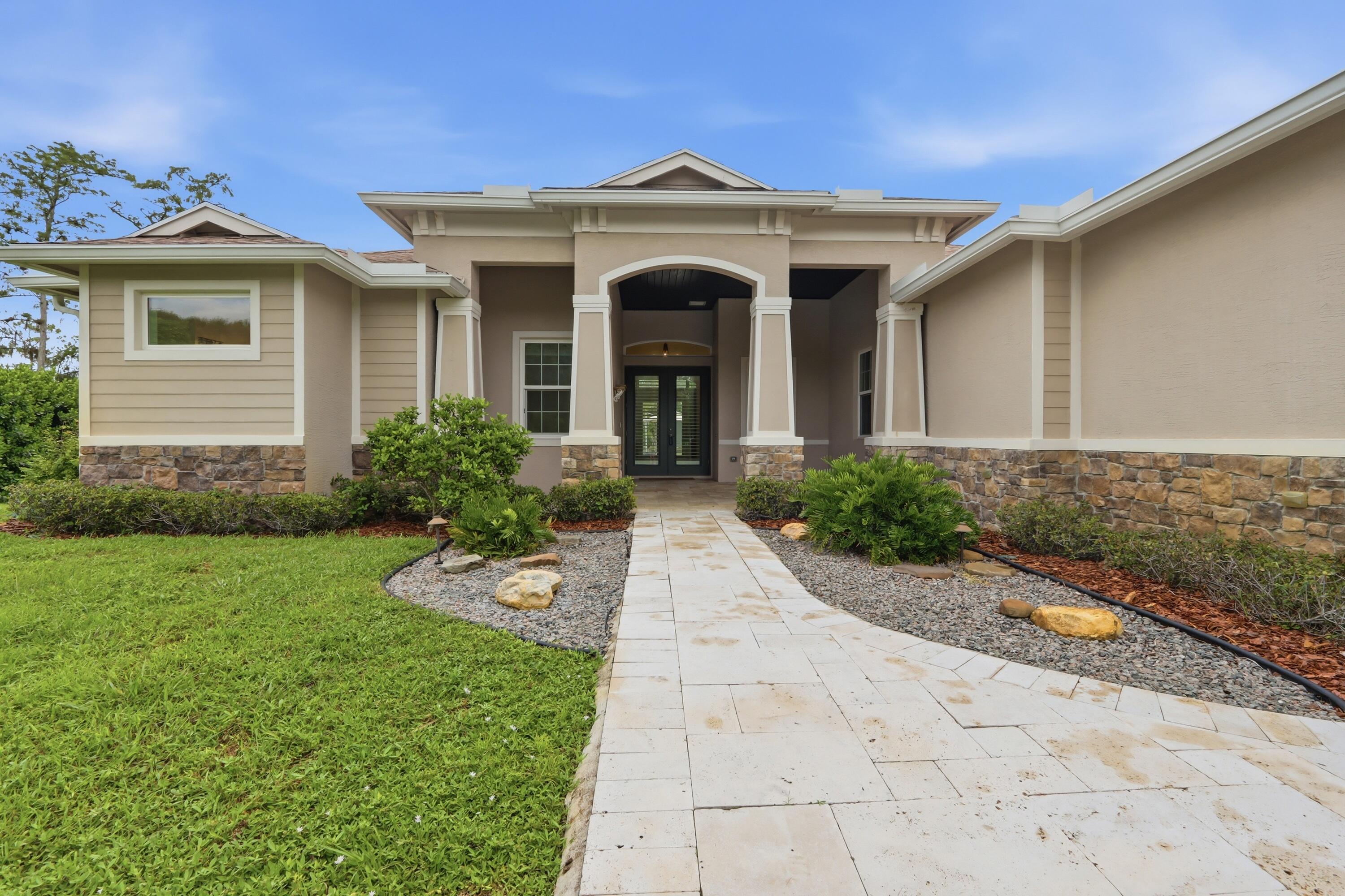 LOXAHATCHEE GROVES - Residential