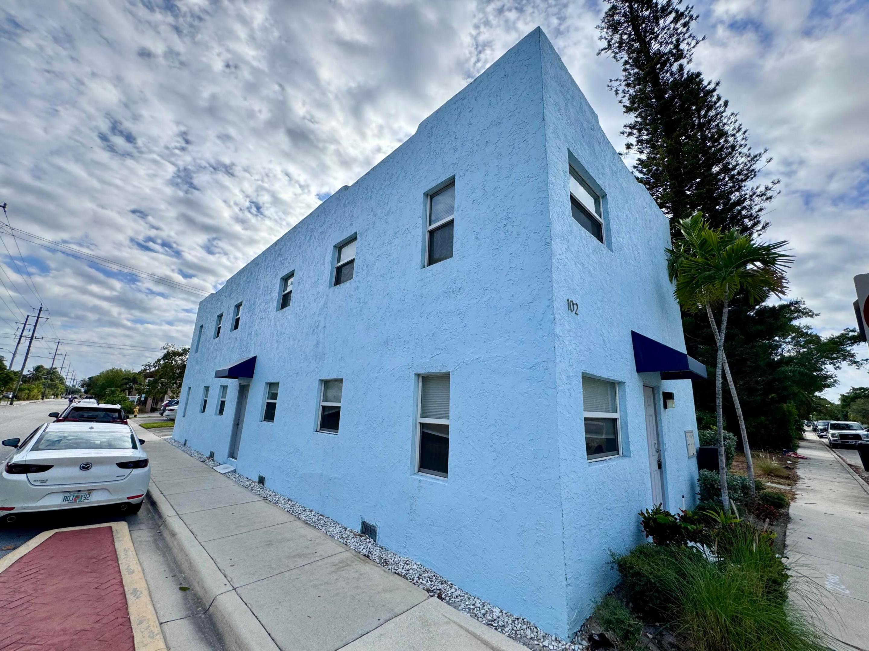 LAKE WORTH TOWN OF - Residential Lease