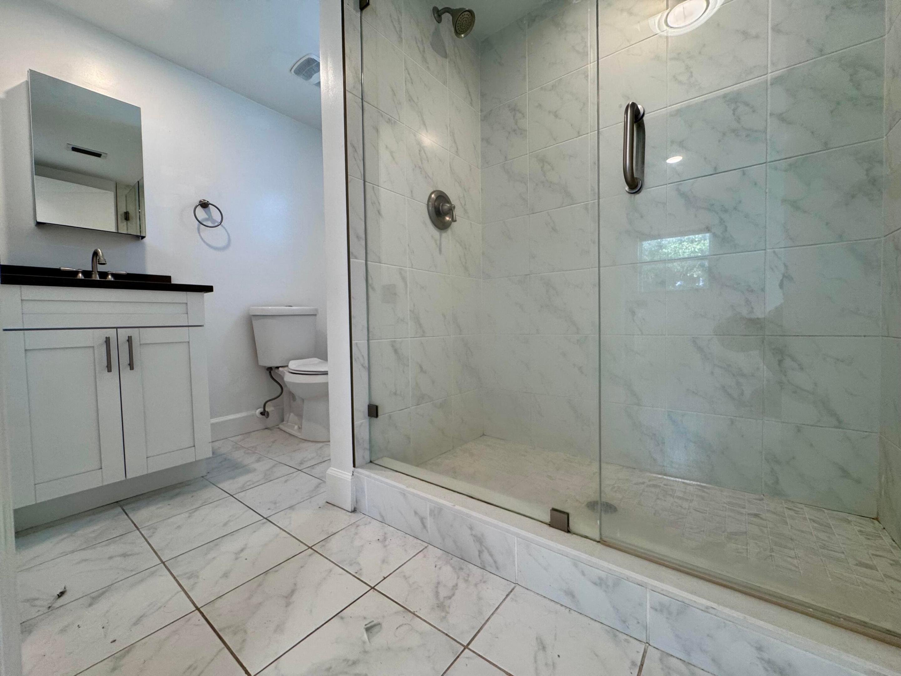 LAKE WORTH TOWN OF - Residential Lease