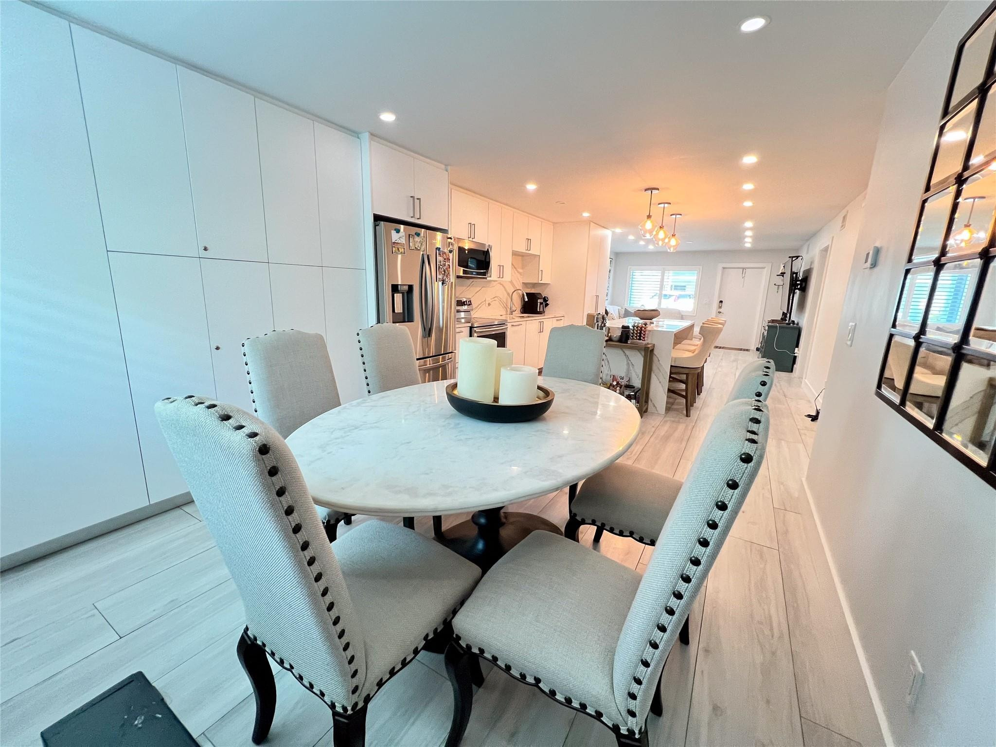 CORAL RIDGE COUNTRY CLUB - Residential Lease