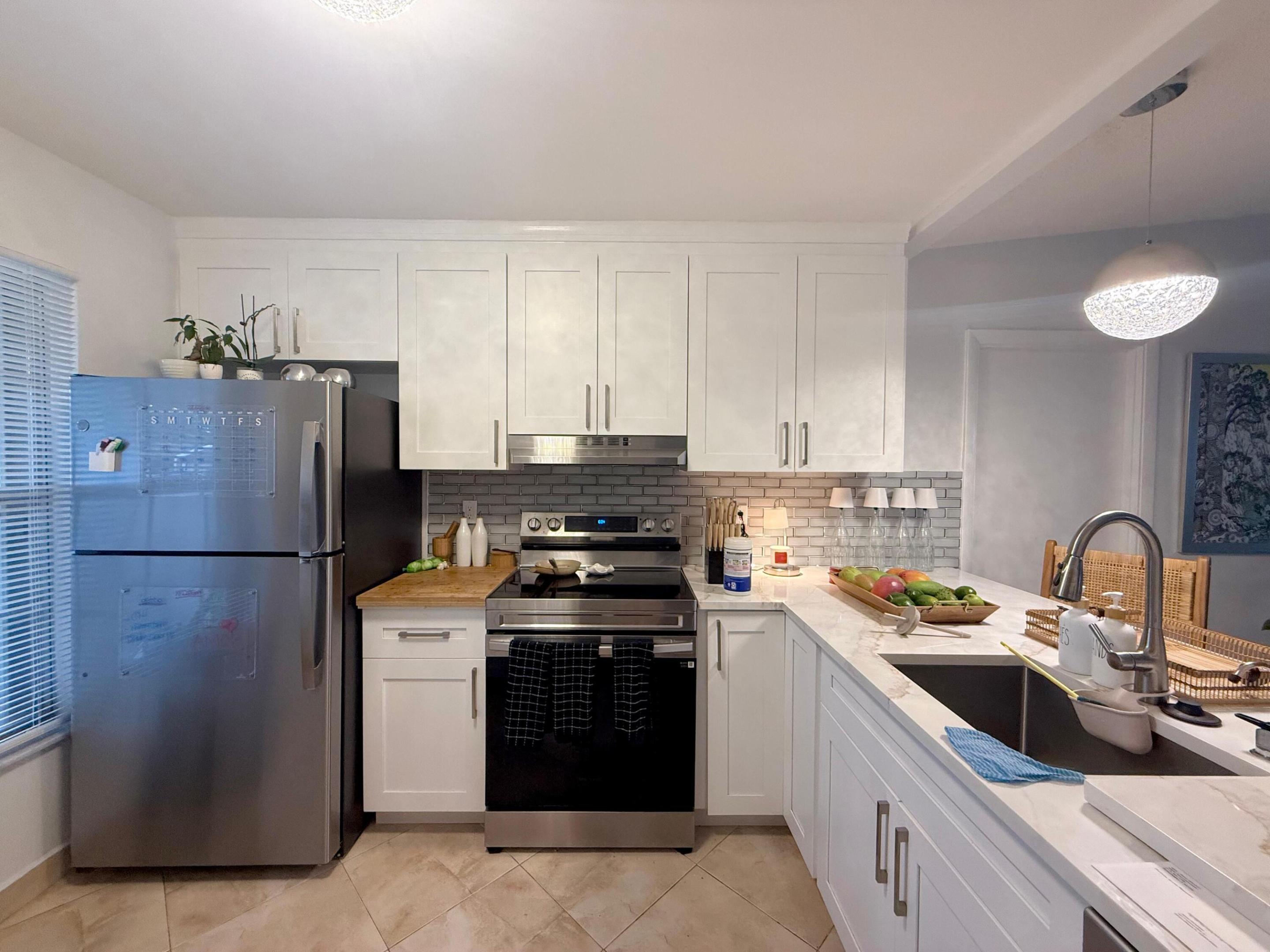 KINGS POINT 4 - Residential Lease