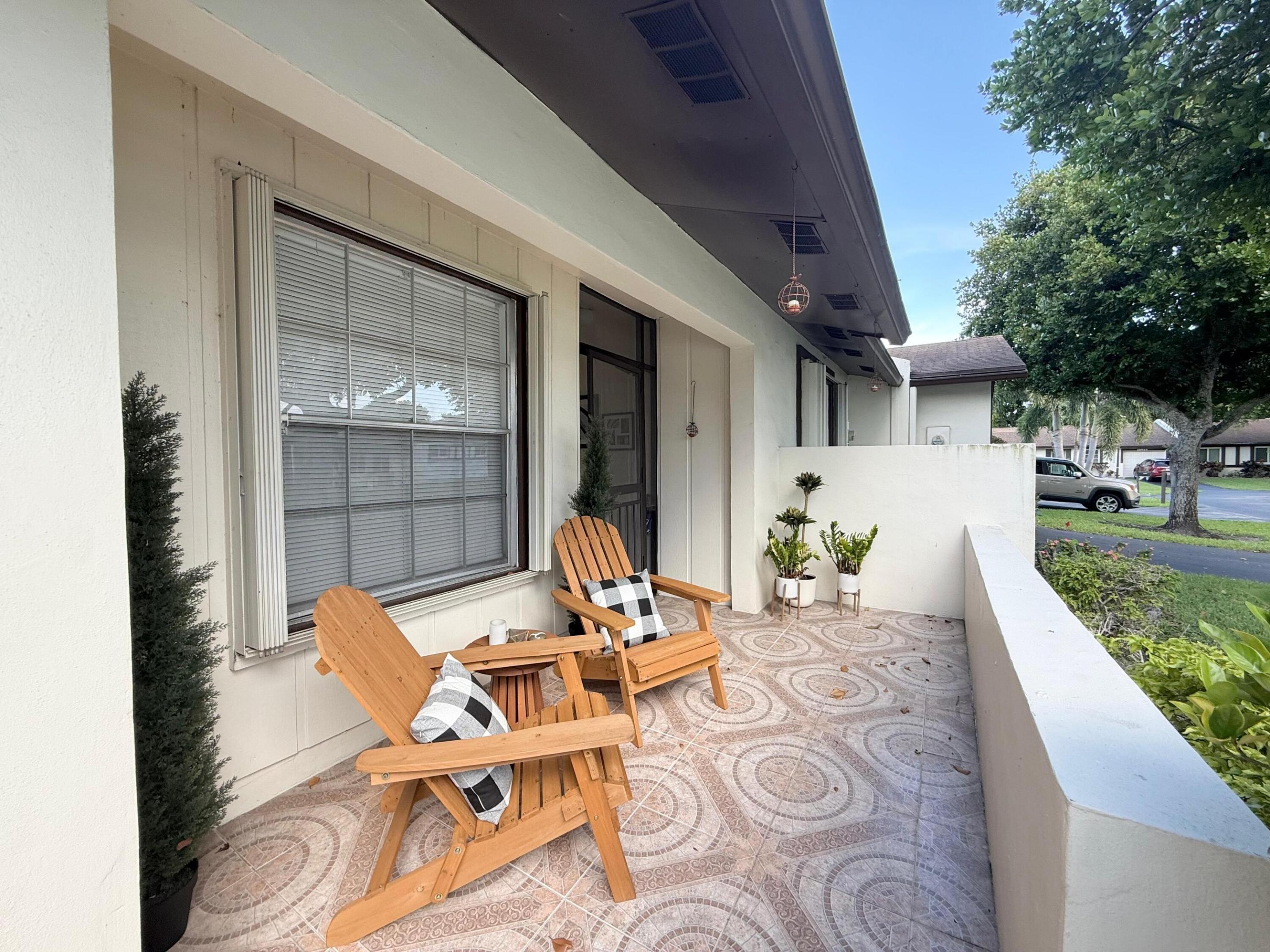 KINGS POINT 4 - Residential Lease