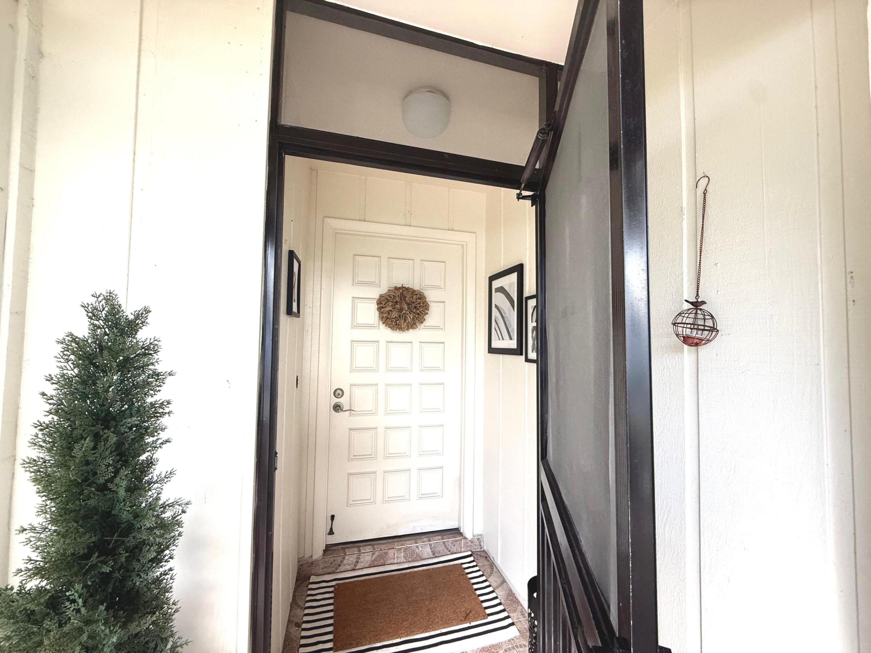 KINGS POINT 4 - Residential Lease