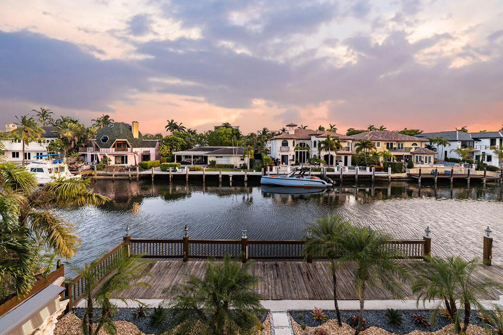 SEVEN ISLES - Residential