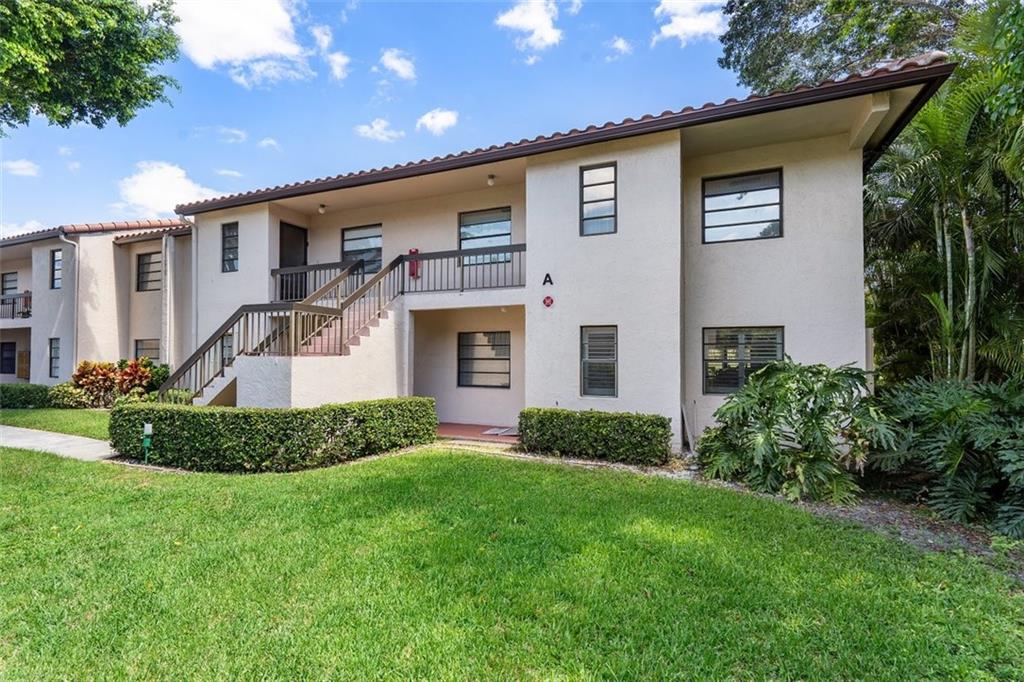 Vistas at Boca Lago - Residential