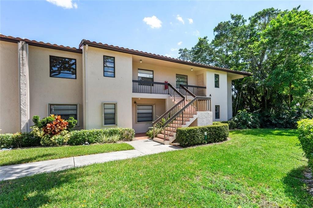 Vistas at Boca Lago - Residential