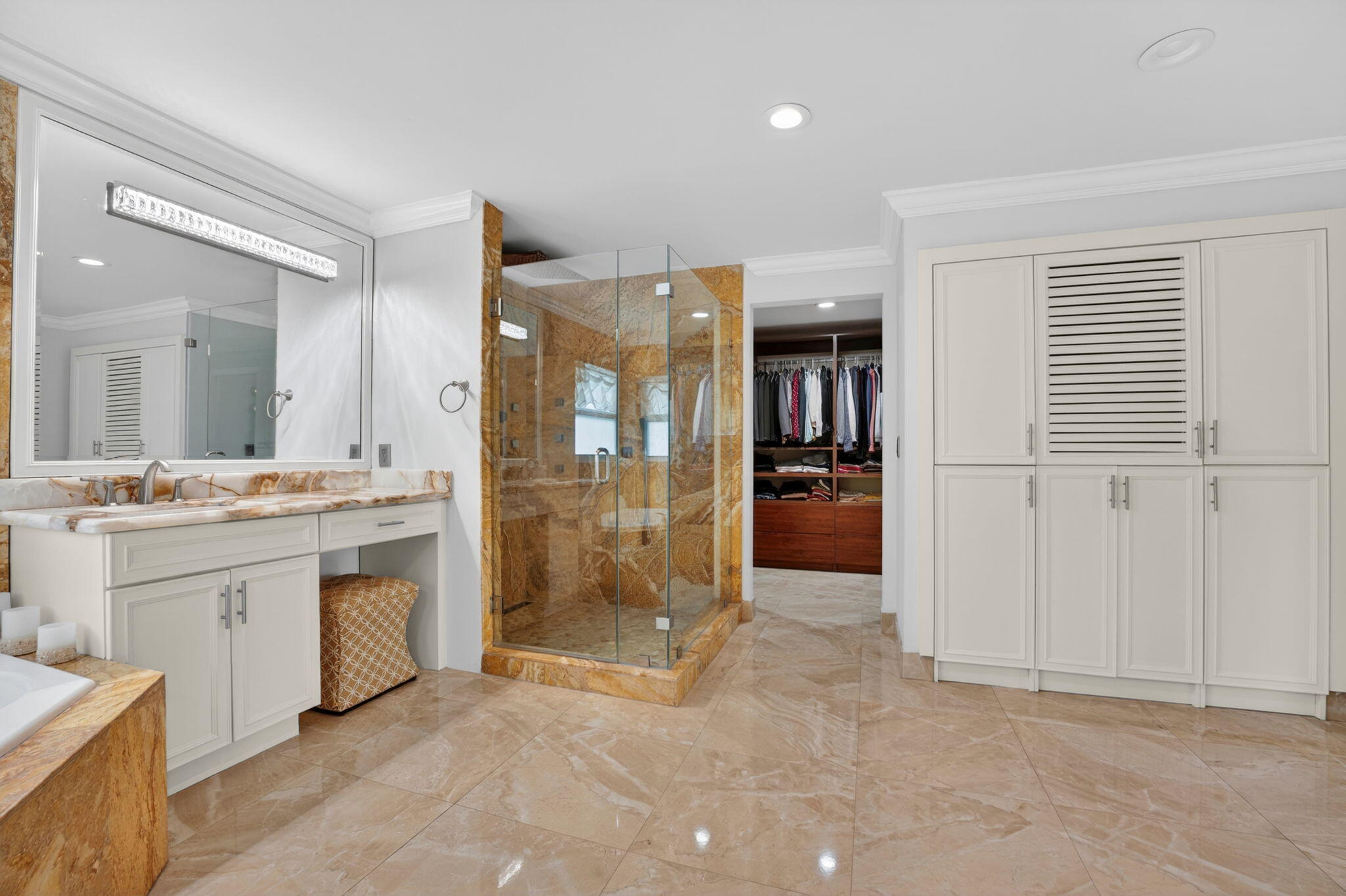 Delray Lakes Estates - Residential