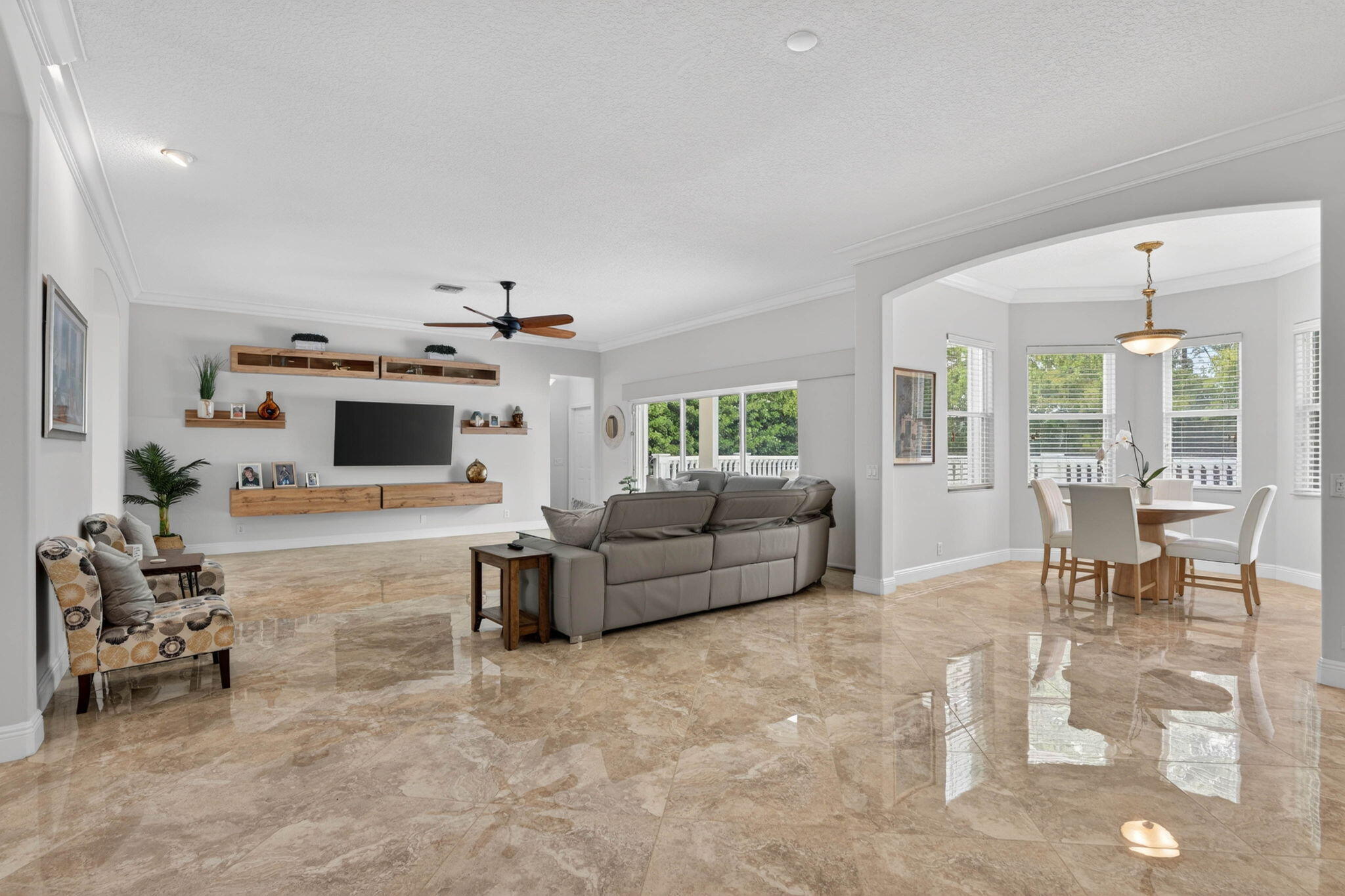 Delray Lakes Estates - Residential