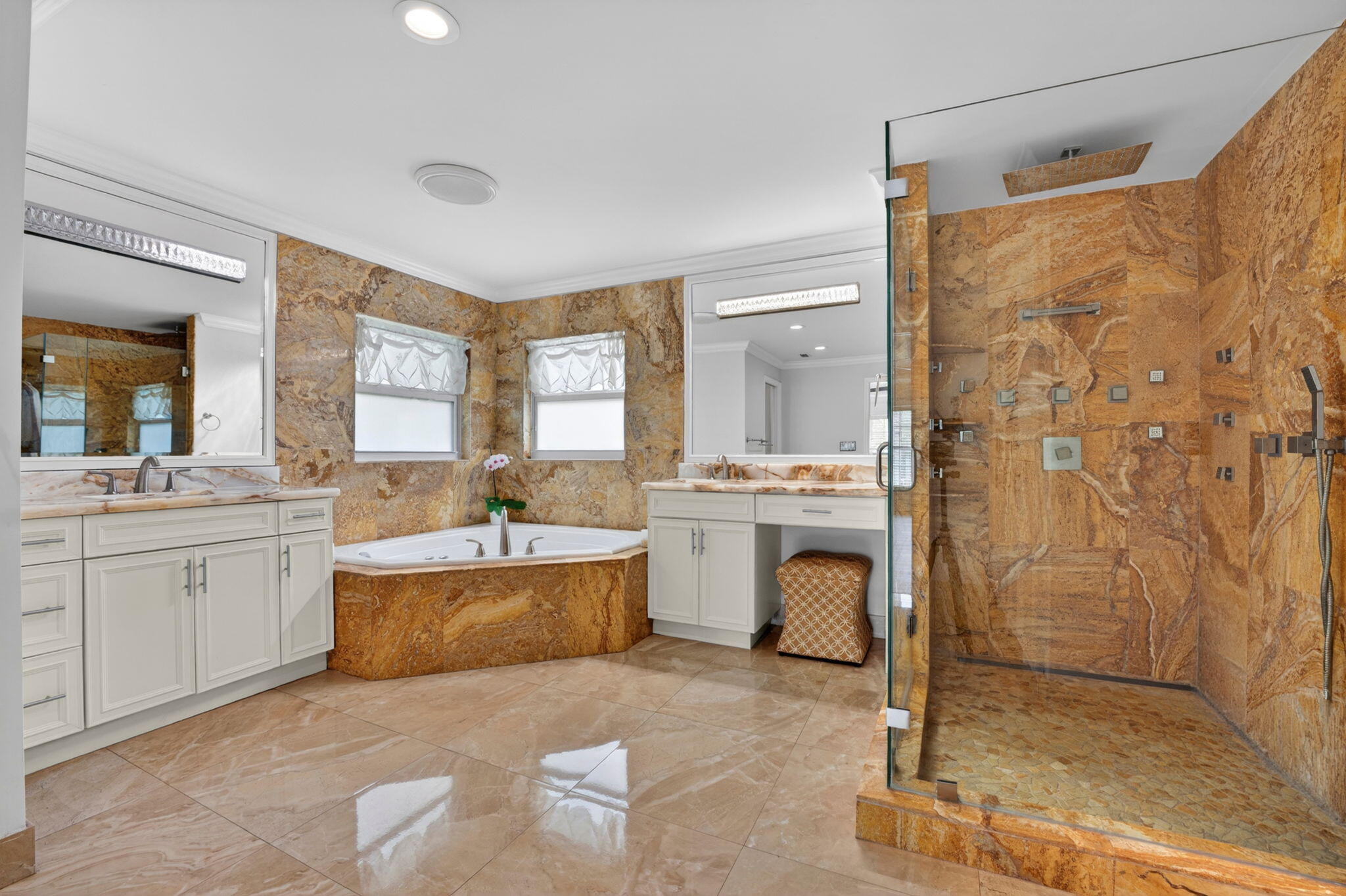 Delray Lakes Estates - Residential