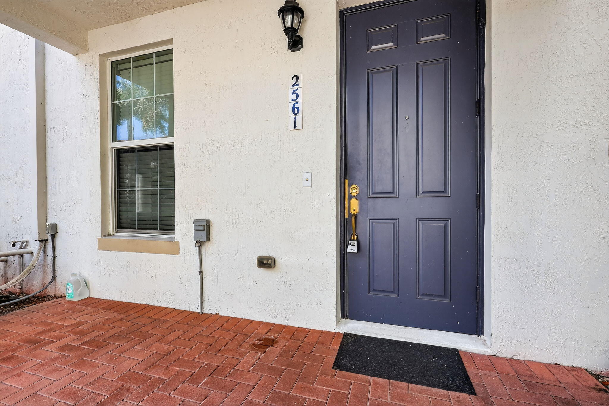 3BR/3.5BA home with 2-car garage and 2+ parking spaces. Kitchen features granite countertops, electric range, dishwasher, microwave, and disposal. Tile and carpet flooring throughout. Full bedroom and bathroom with walk-in shower on the 1st floor—ideal for guests or multigenerational living. Upstairs primary suite includes walk-in closet, dual sinks, and tub/shower combo. Guest bath upstairs also features a tub/shower. Private balcony and in-unit washer/dryer.