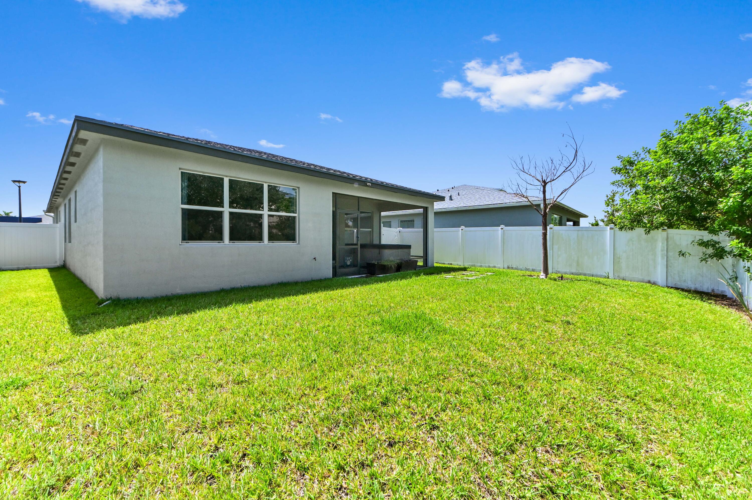 MATTAMY AT SOUTHERN GROVE - Residential Lease