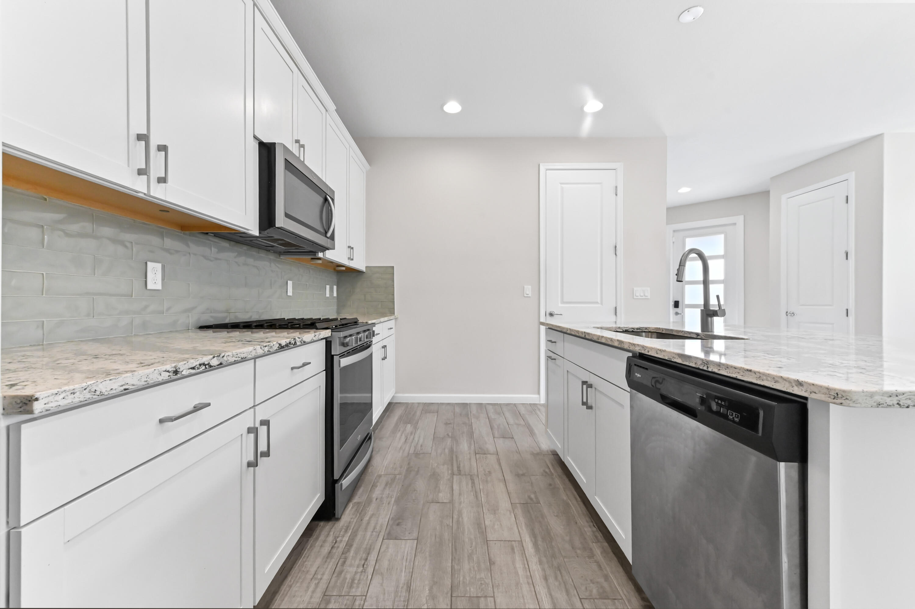 MATTAMY AT SOUTHERN GROVE - Residential Lease