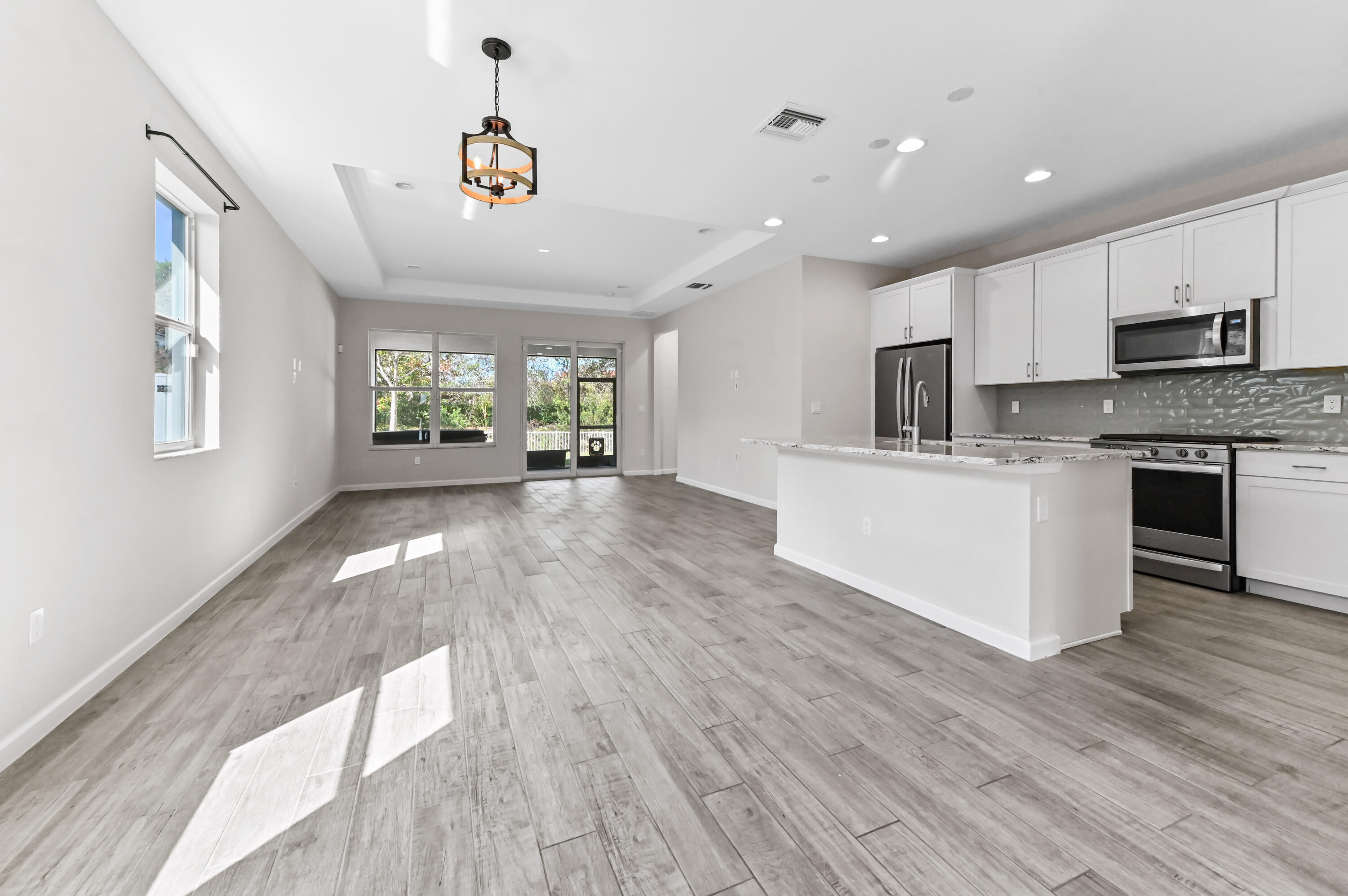 MATTAMY AT SOUTHERN GROVE - Residential Lease