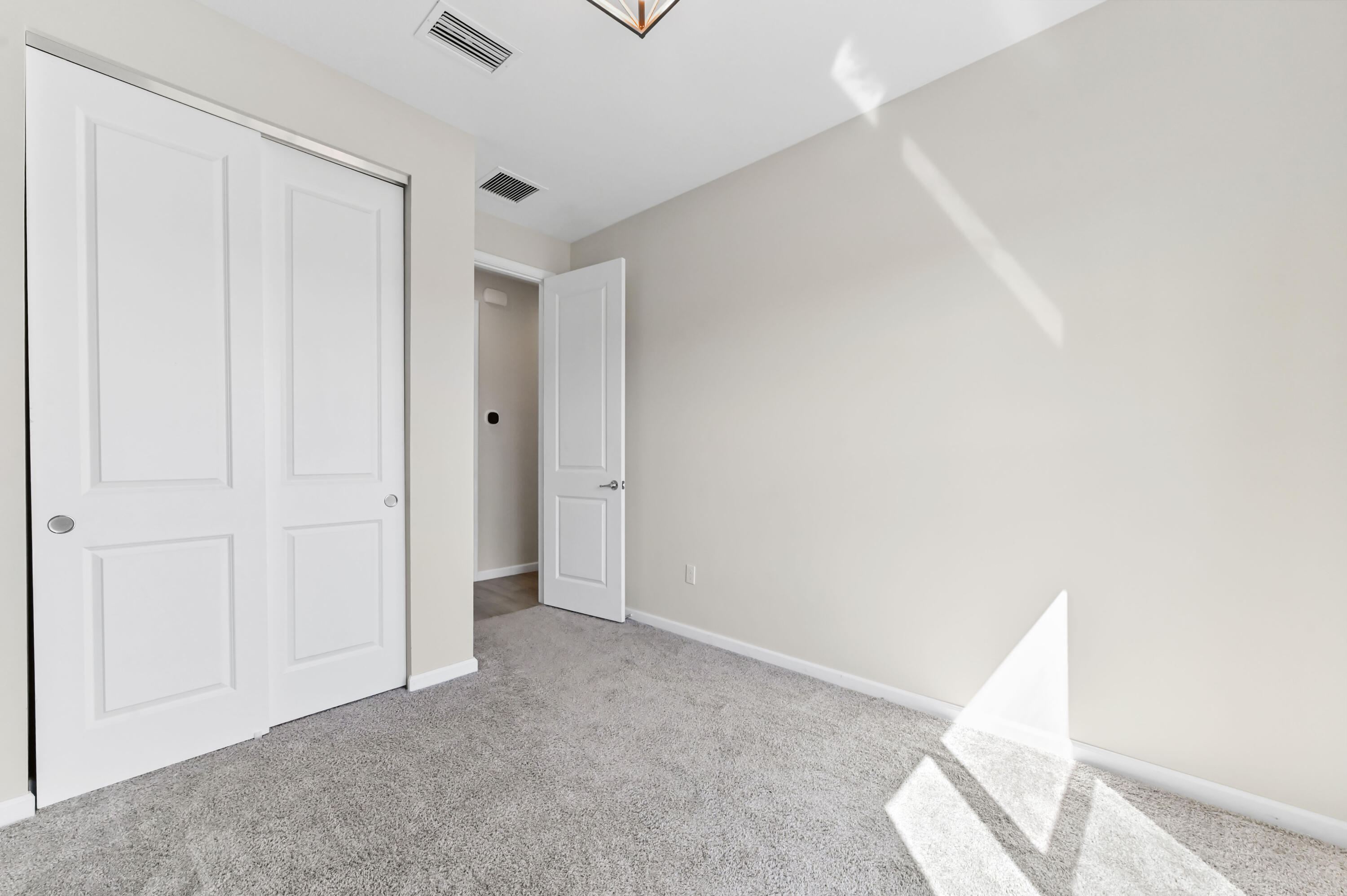 MATTAMY AT SOUTHERN GROVE - Residential Lease