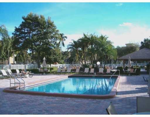 Palm Aire - Residential