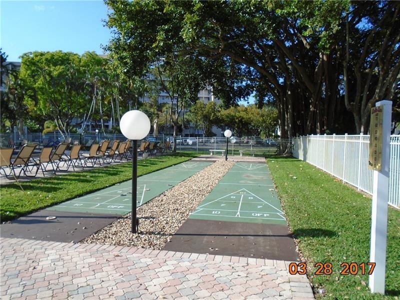 Palm Aire - Residential