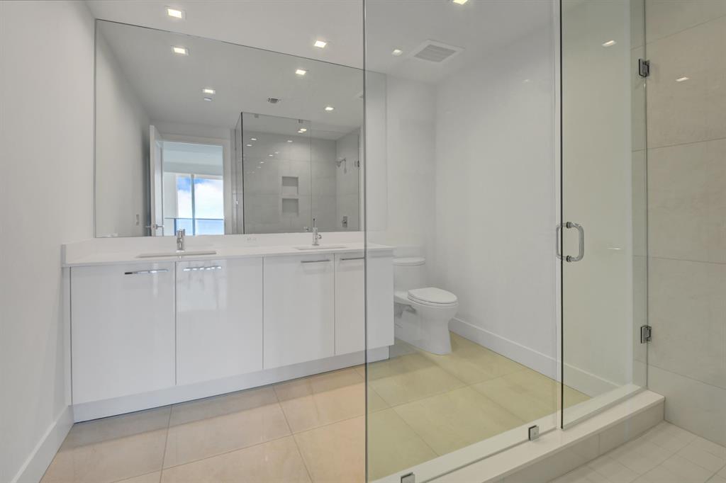 5000 NORTH OCEAN CONDO - Residential