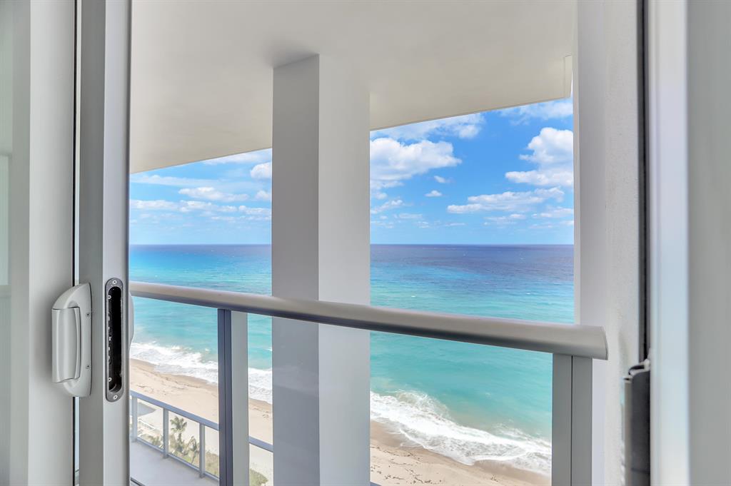 5000 NORTH OCEAN CONDO - Residential