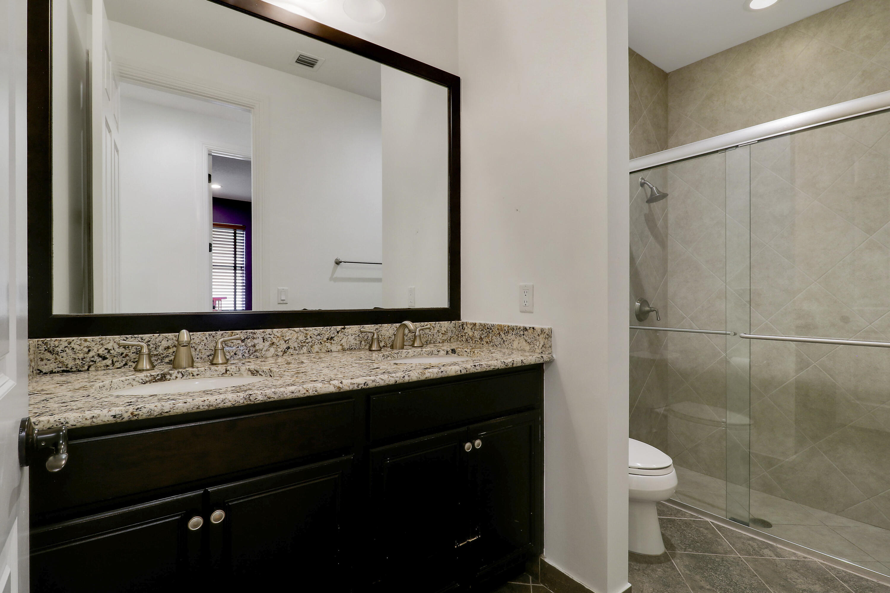 JUPITER COUNTRY CLUB POD E - Residential Lease