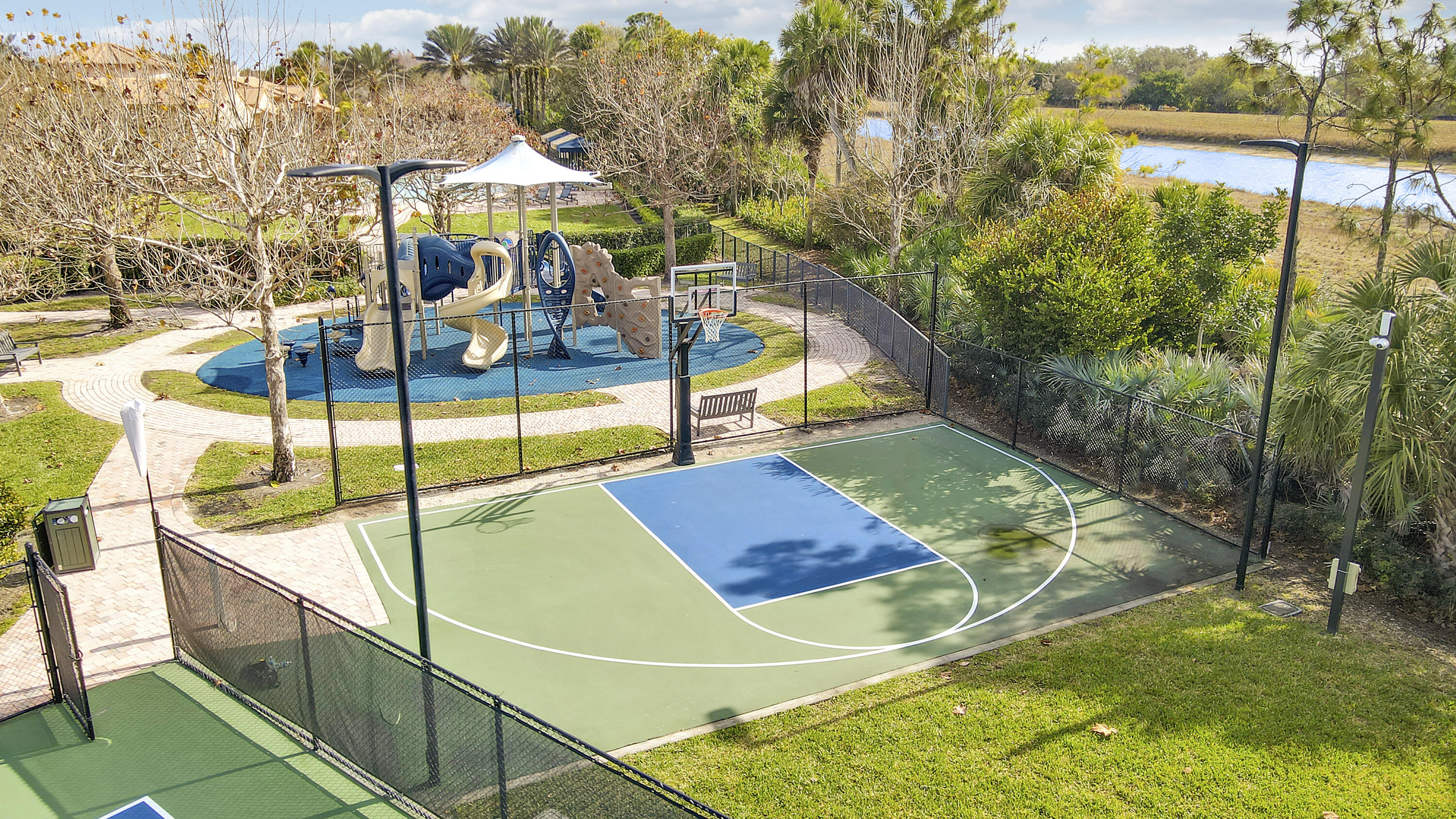 JUPITER COUNTRY CLUB POD E - Residential Lease
