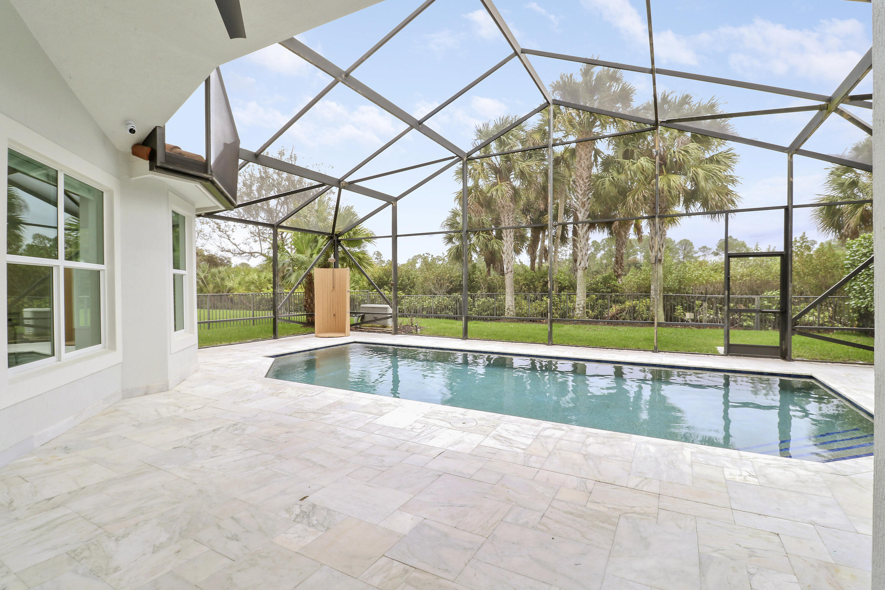JUPITER COUNTRY CLUB POD E - Residential Lease