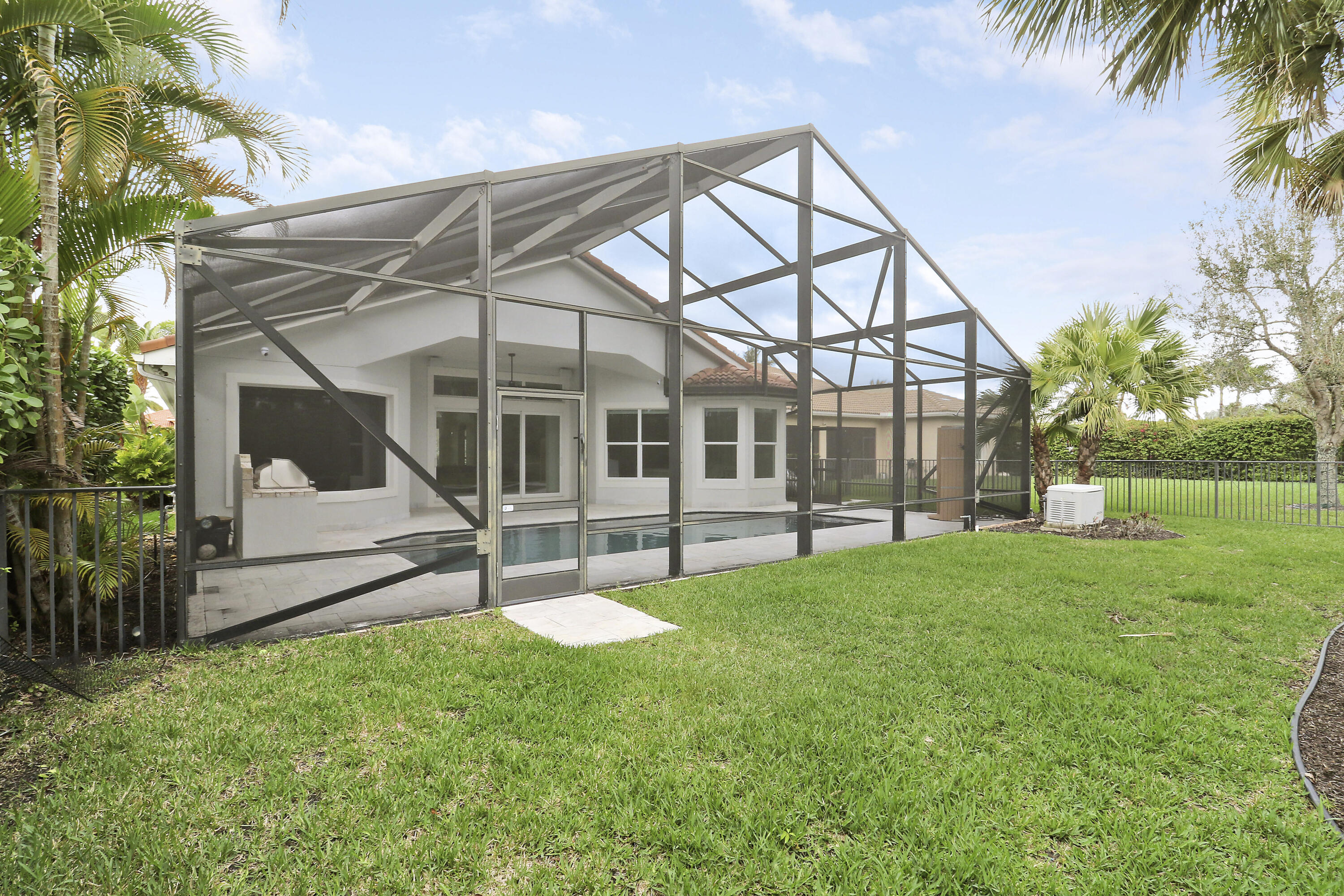 JUPITER COUNTRY CLUB POD E - Residential Lease