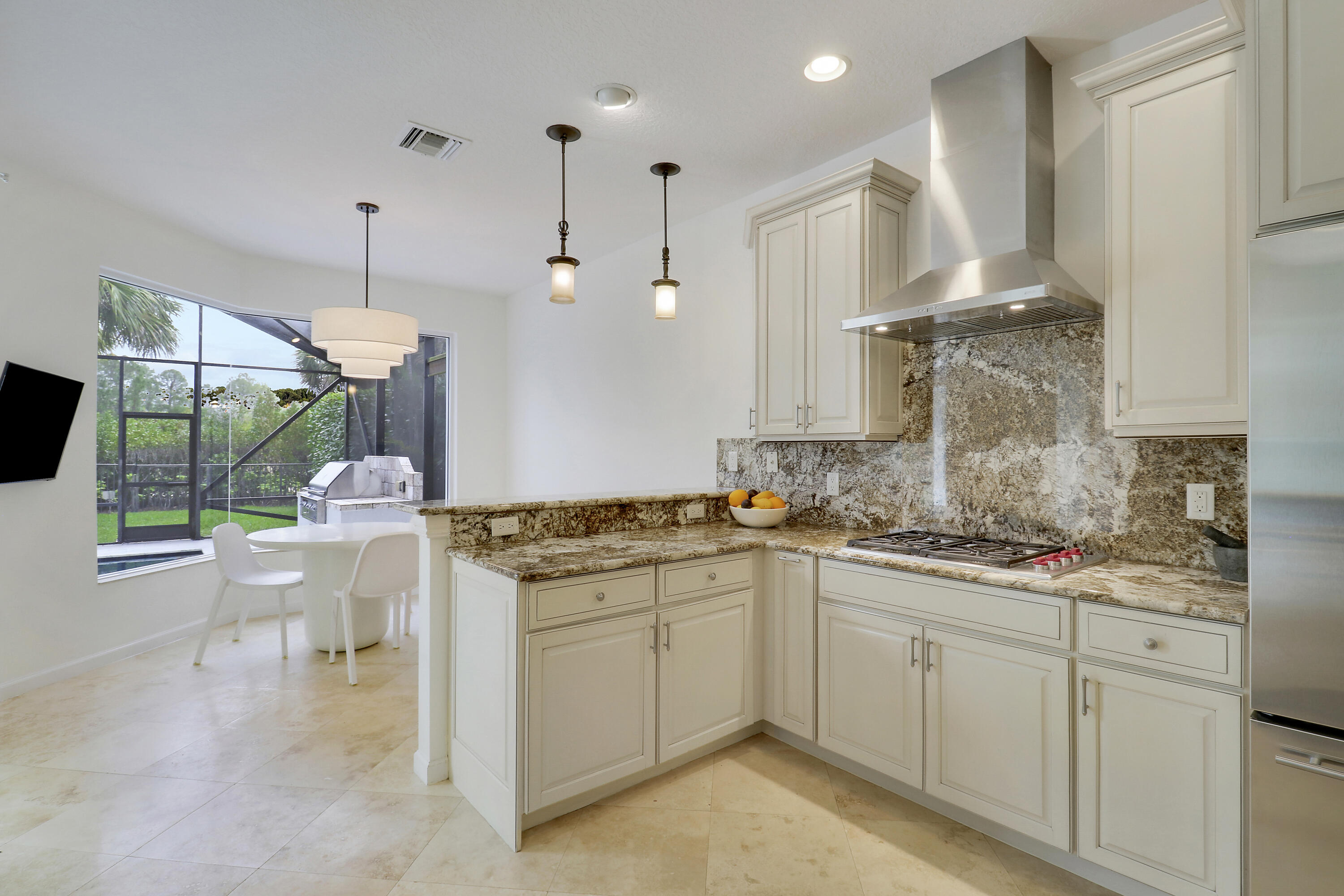 JUPITER COUNTRY CLUB POD E - Residential Lease