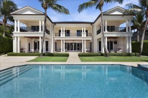 ROYAL PALM YACHT & COUNTRY CLUB - Residential