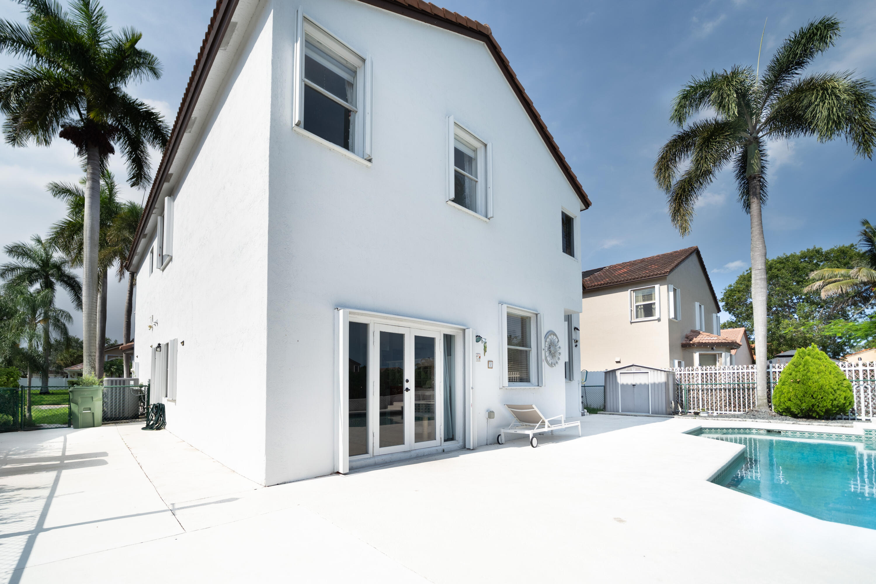 CHAPEL LAKE ESTATES - Residential