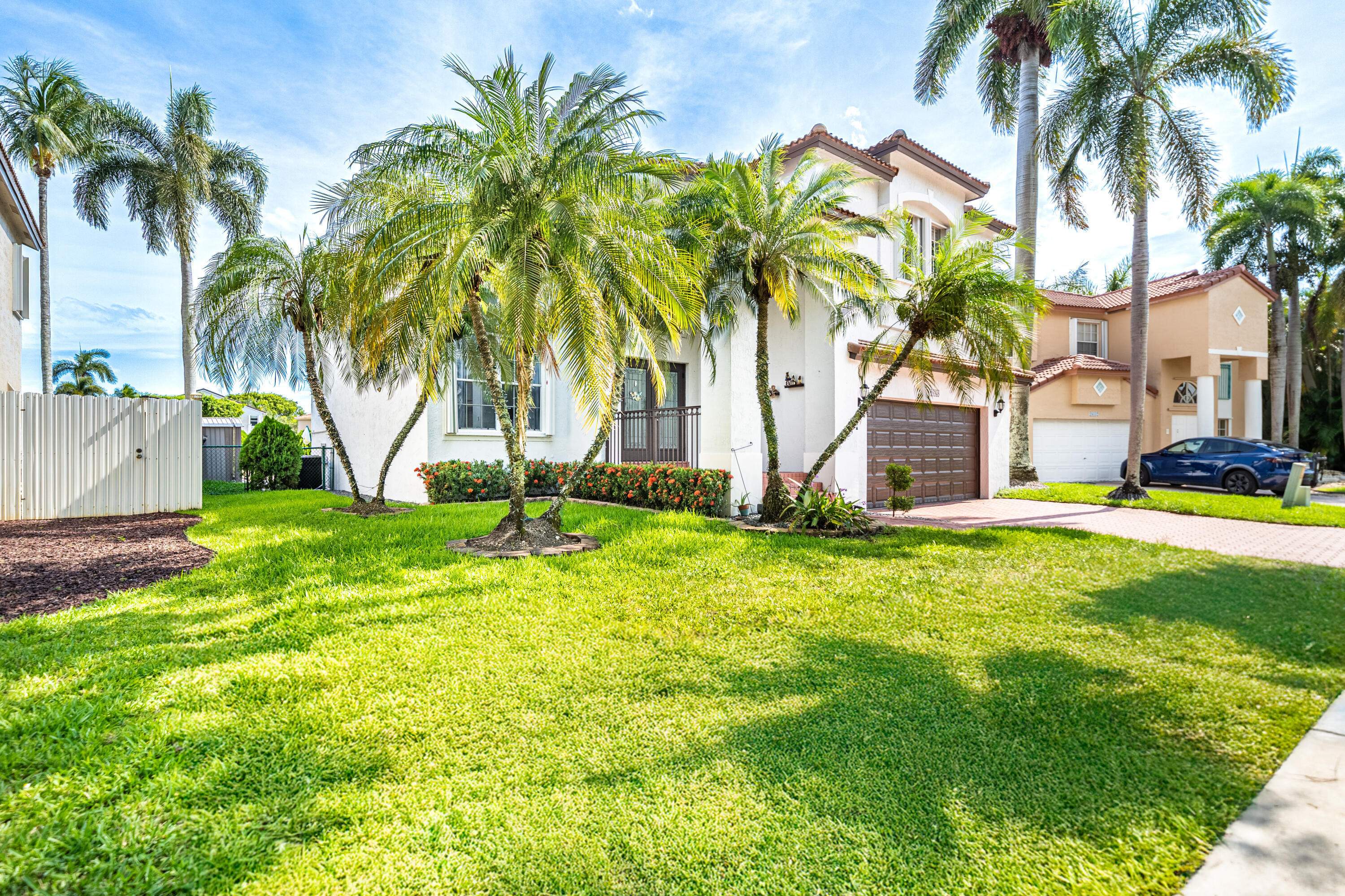 CHAPEL LAKE ESTATES - Residential