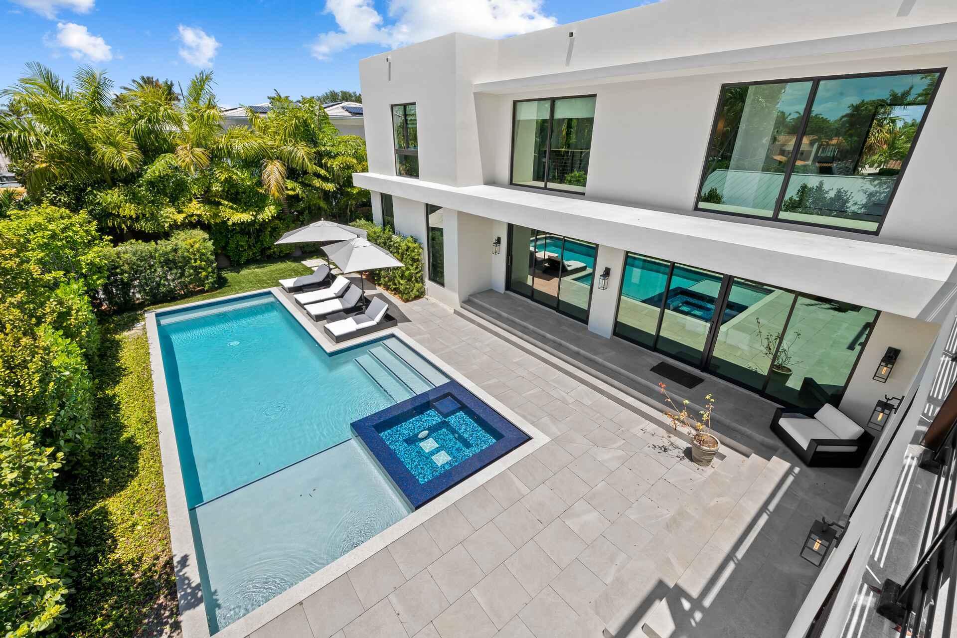 LA GORCE GOLF SUB - Residential