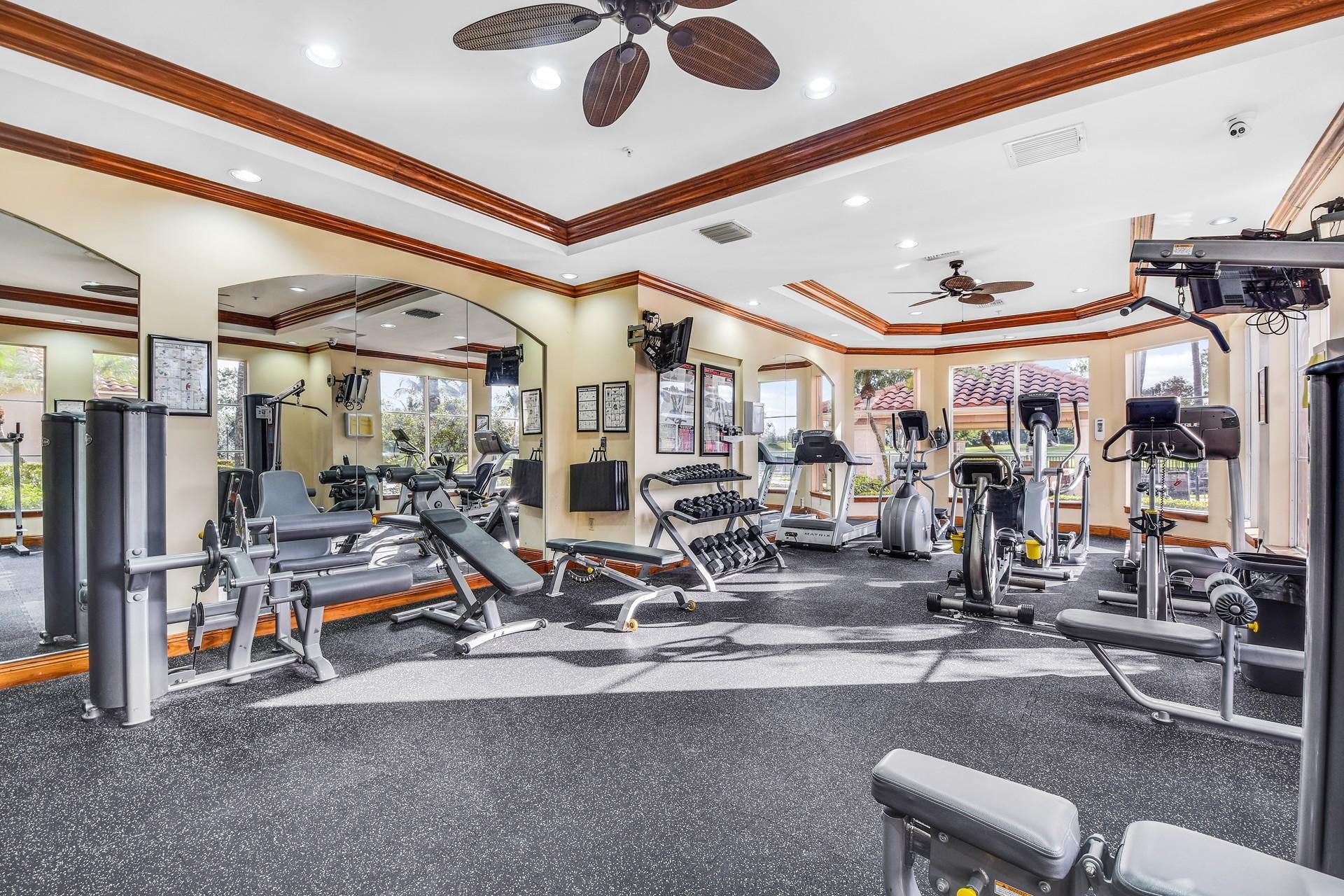 ST ANDREWS AT POLO CLUB CONDO - Residential