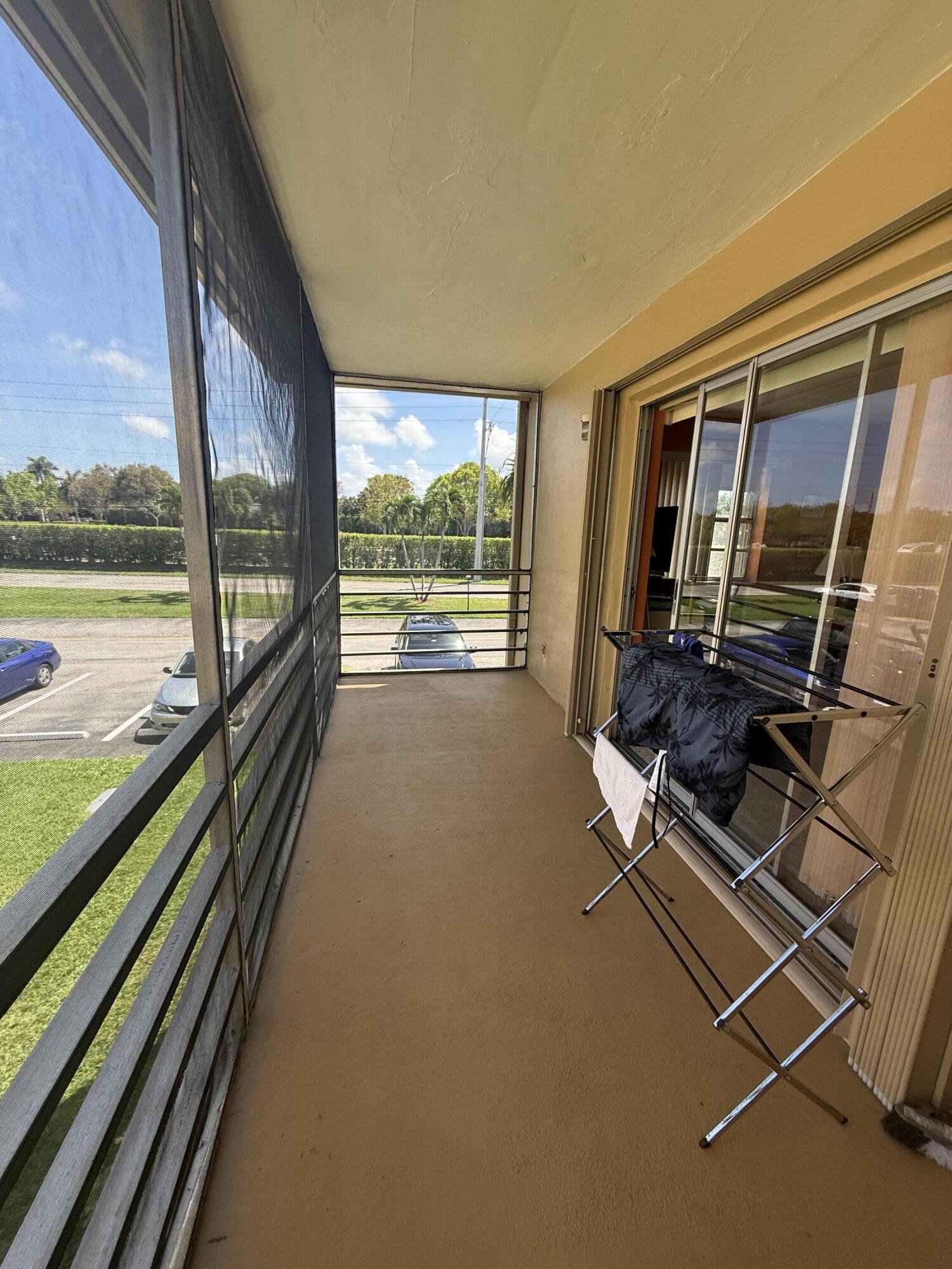 KINGS POINT CAPRI CONDOS - Residential