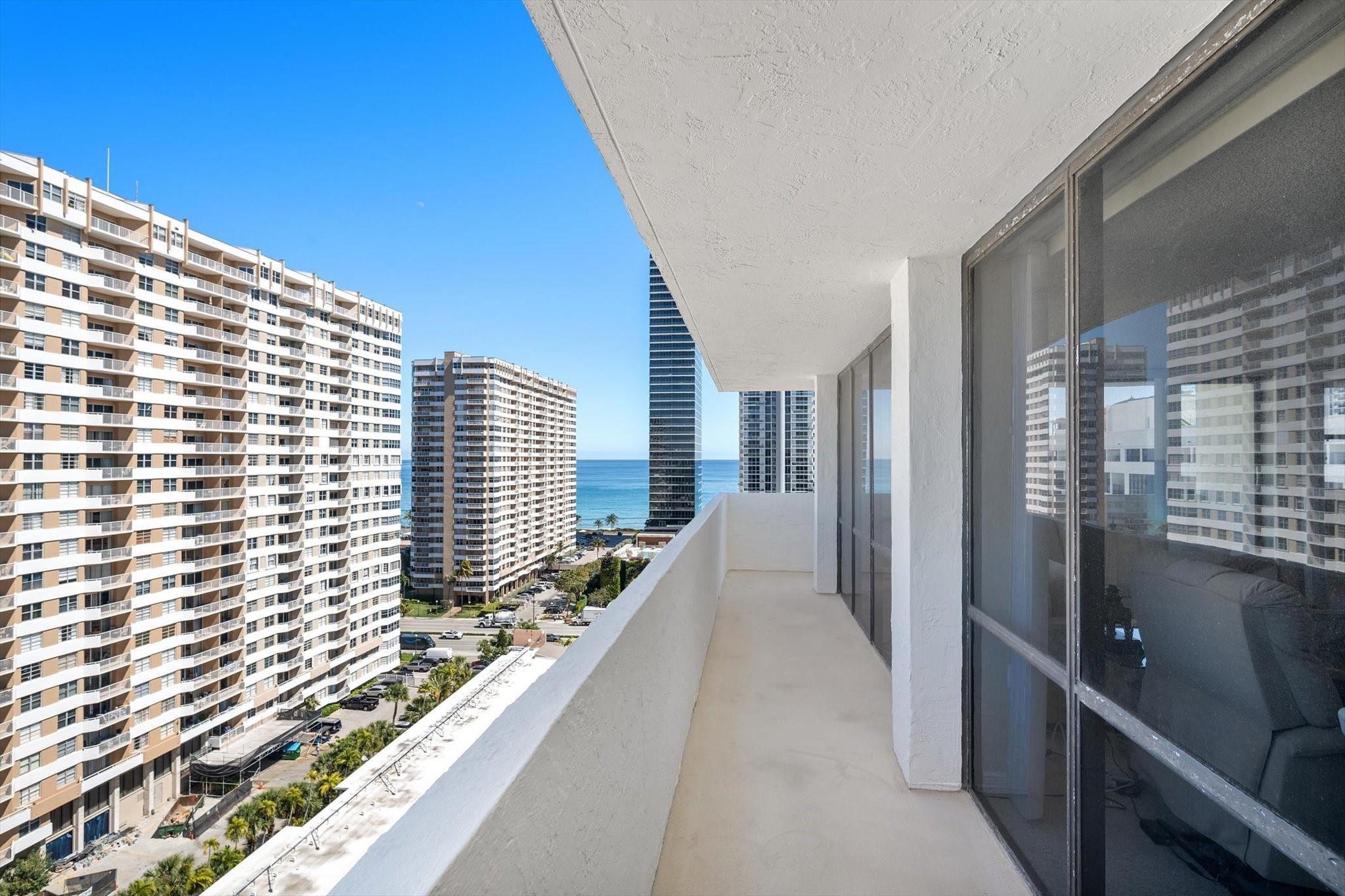 AVANT GARDE - Residential