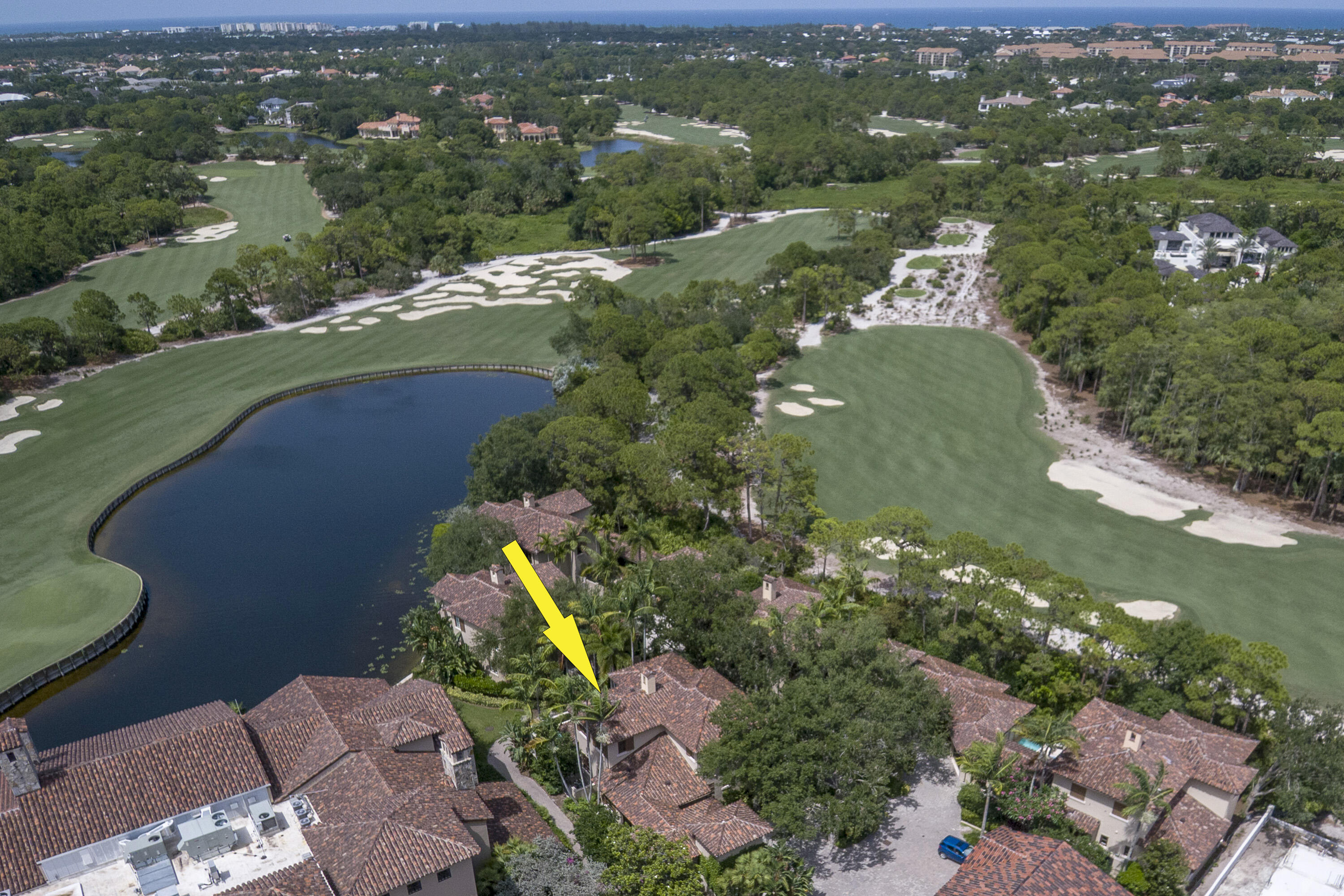 BEARS CLUB VILLAS CONDOMINIUM - Residential