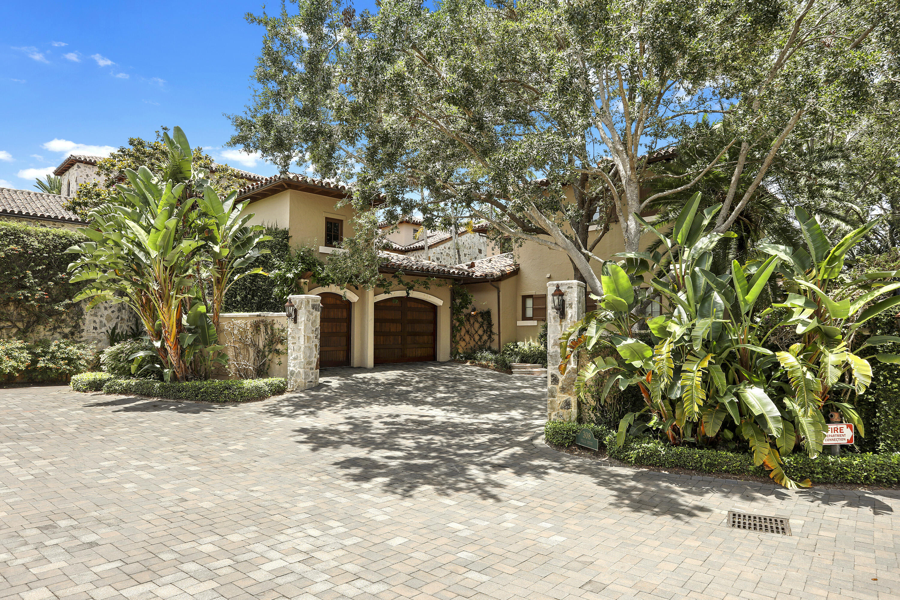 BEARS CLUB VILLAS CONDOMINIUM - Residential