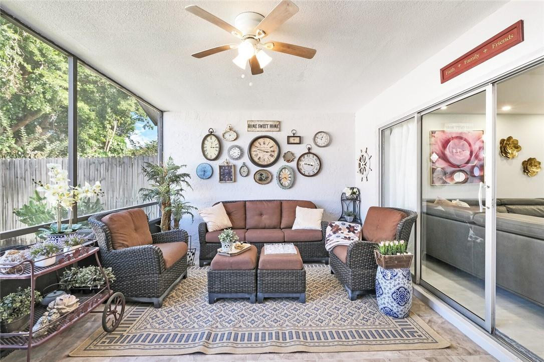 PINE SPRINGS - Residential