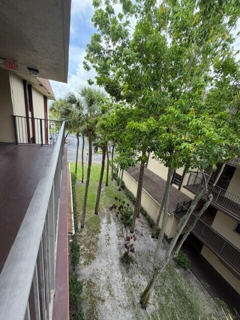CYPRESS CHASE NORTH NO 1 CONDO - Residential