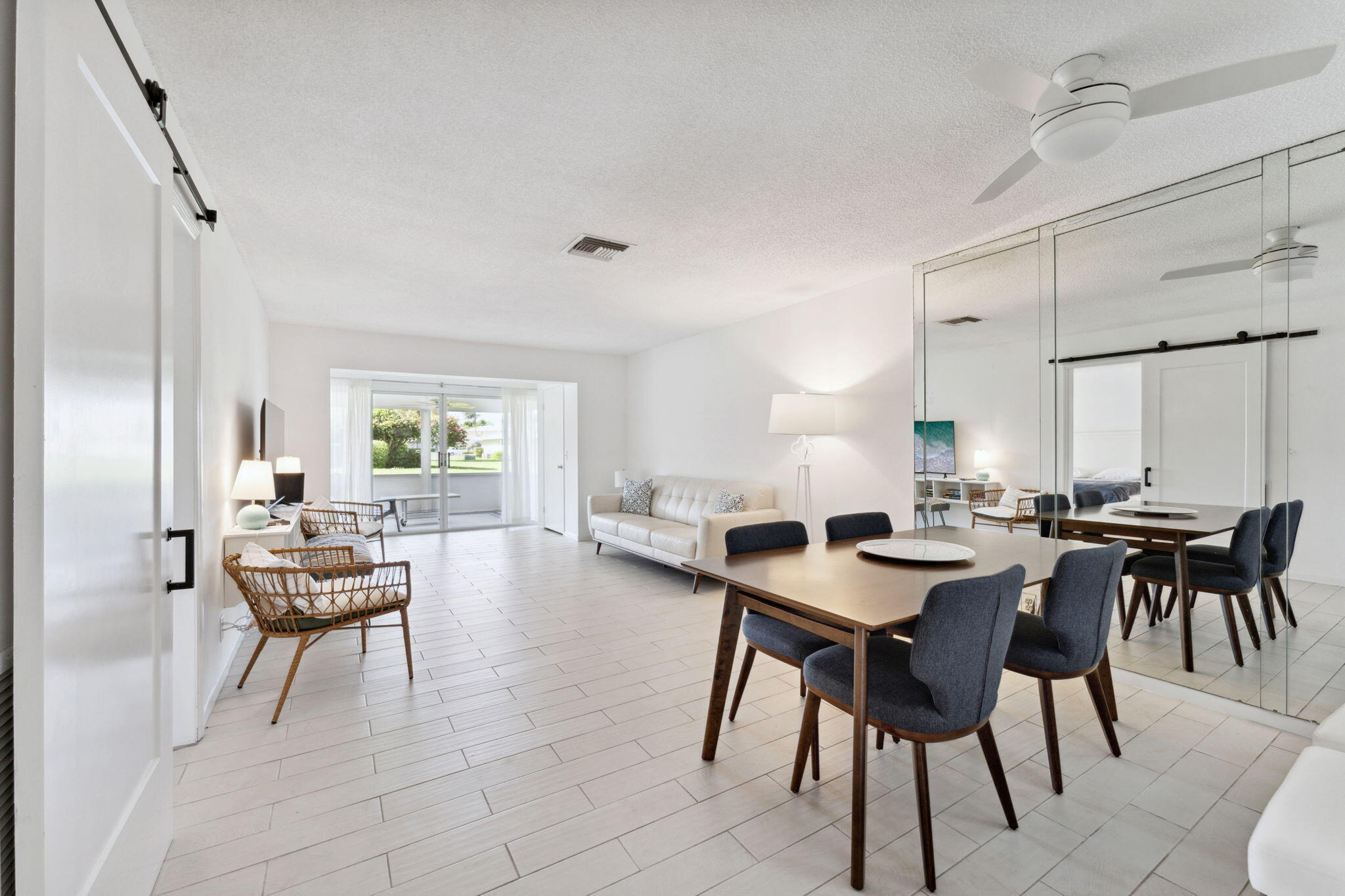 PINES OF DELRAY CONDO - Residential Lease