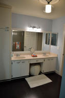 TWELVE OAKS CONDO - Residential Lease